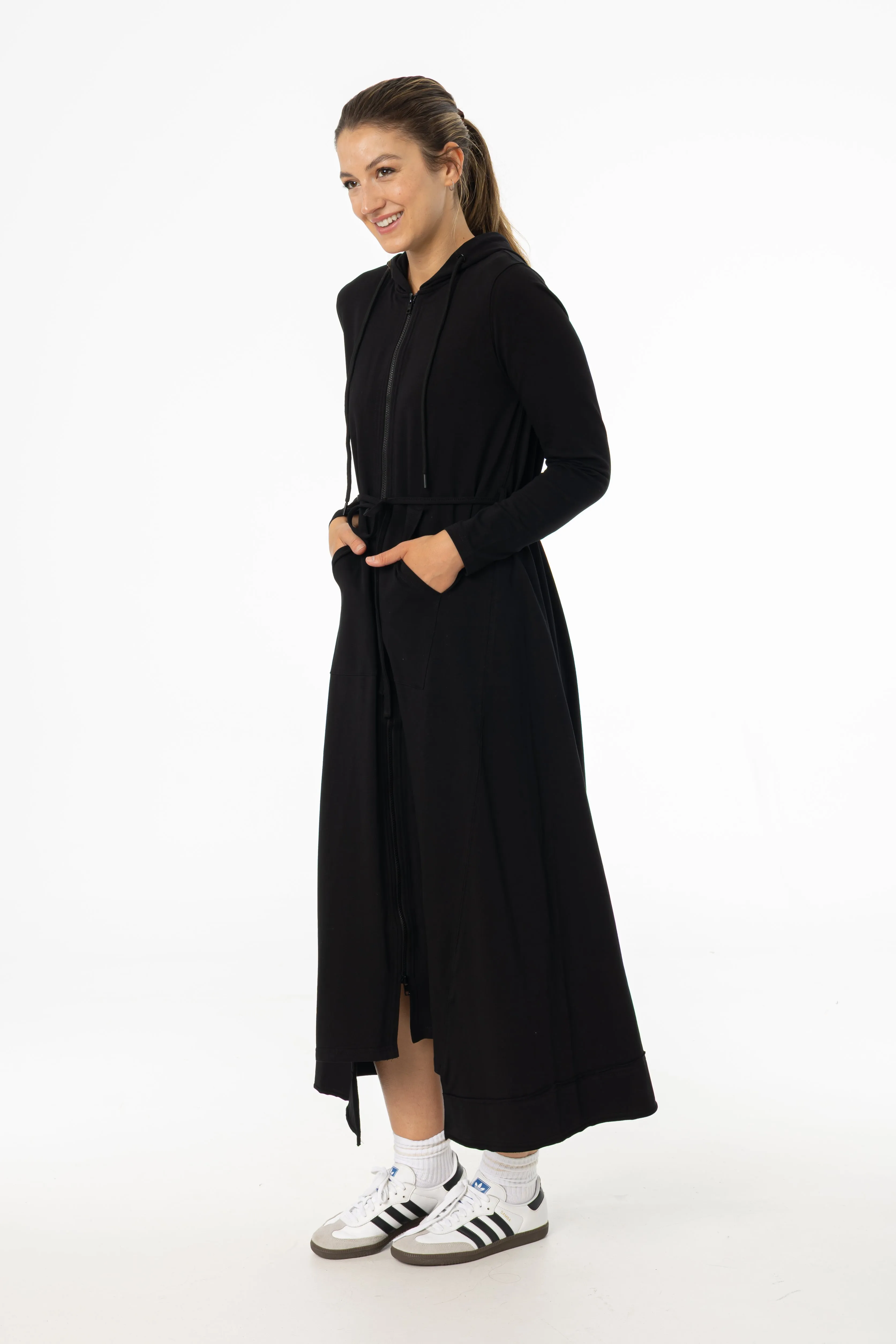 Seamless transition Clear Tone Black Sweatshirt Maxi Dress