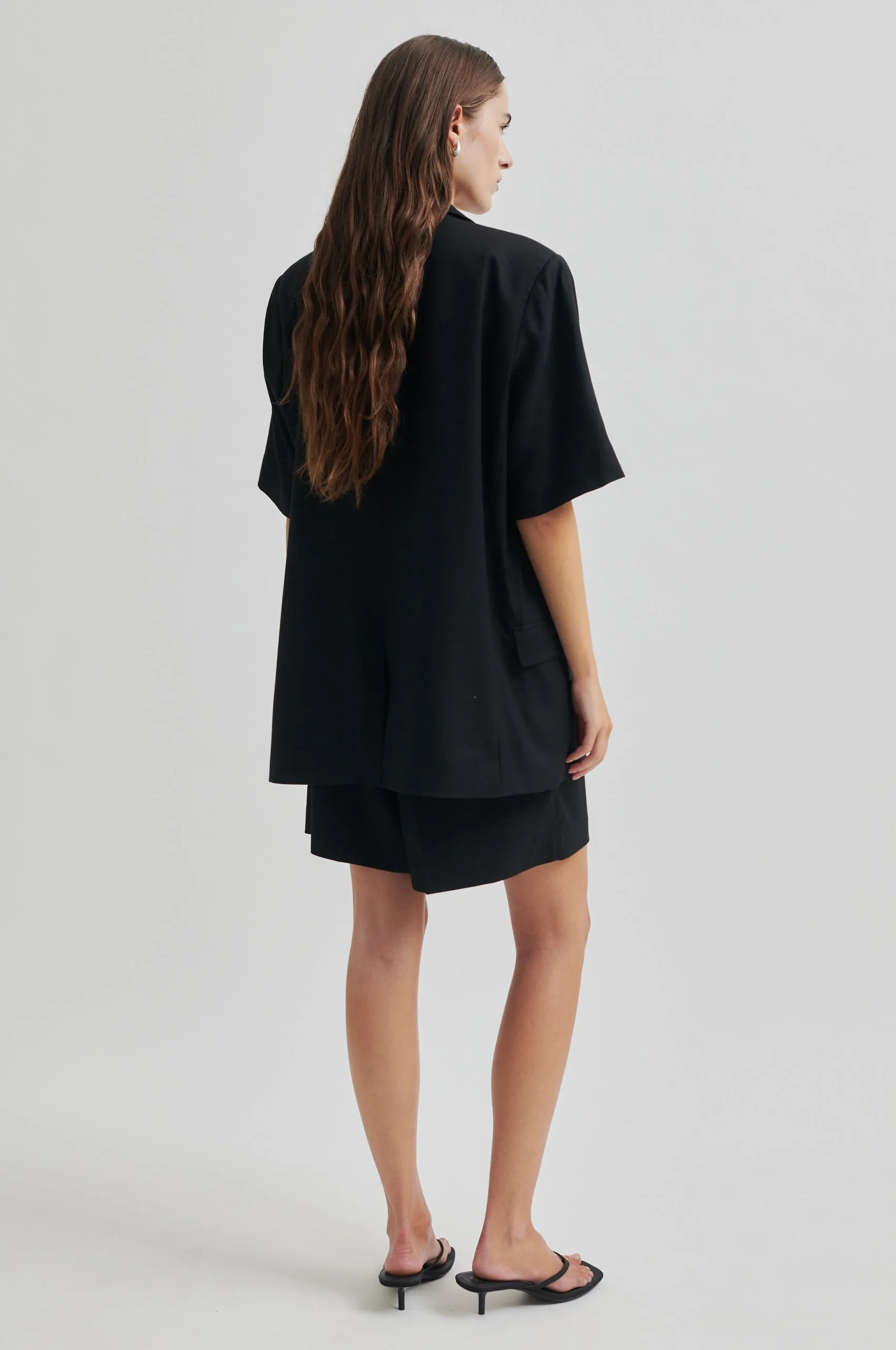 Sharo Shorts Lightweight Construction FoldableDesign
