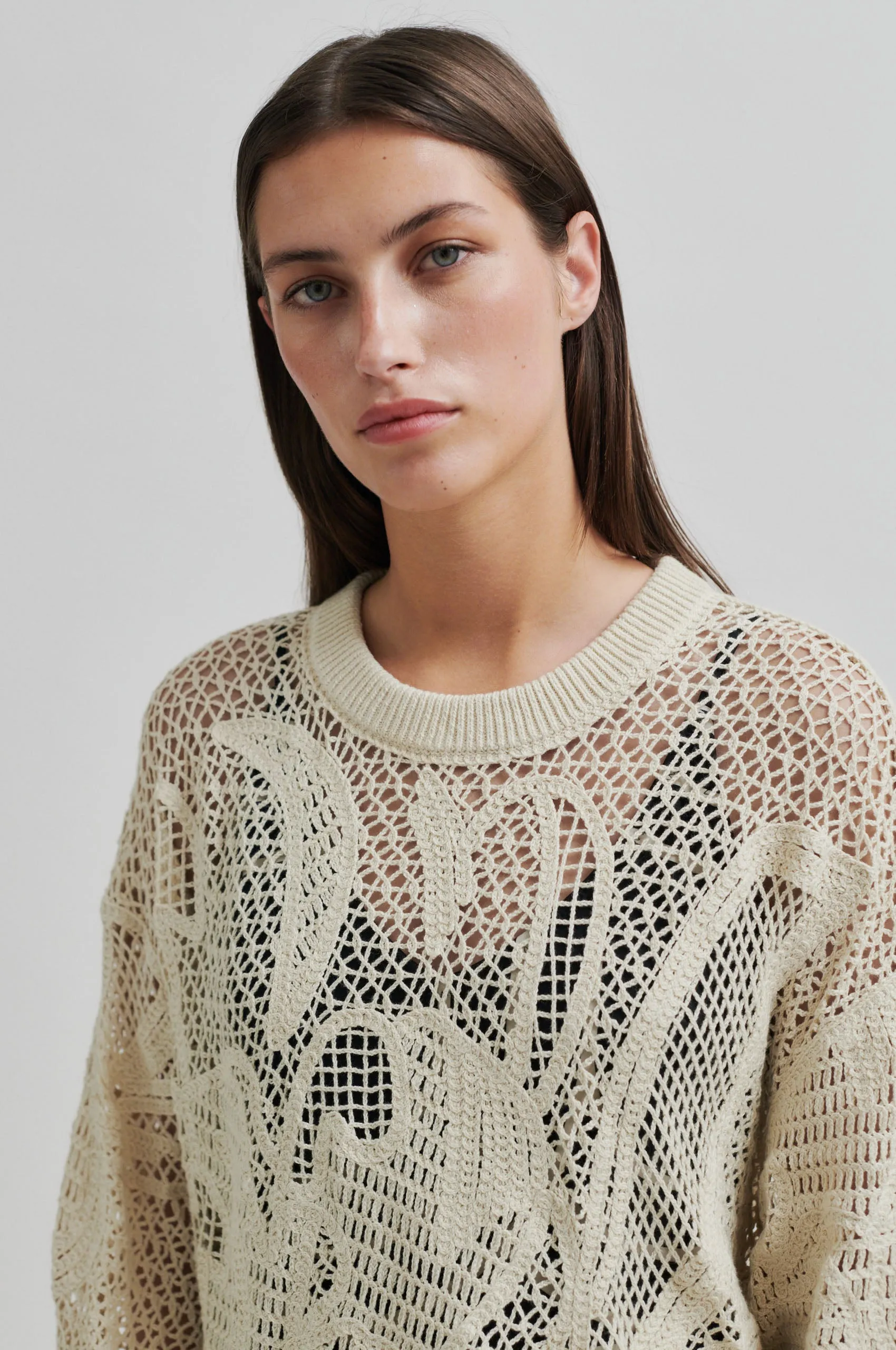 Model Glow Surf Mood Bloemina Dress
