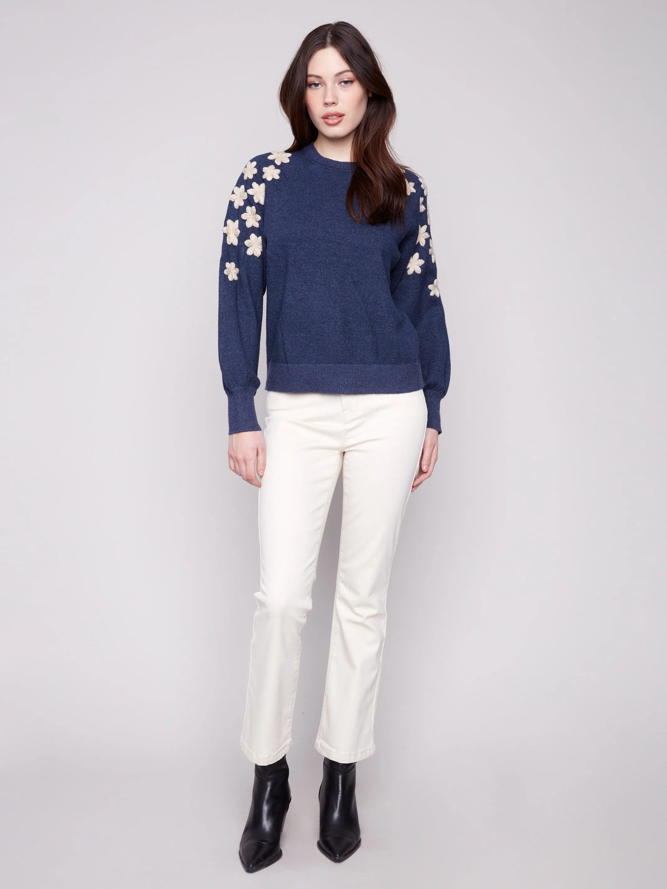 Light and Cozy Crew Neck Sweater With Embroidered Flowers - Heather Denim