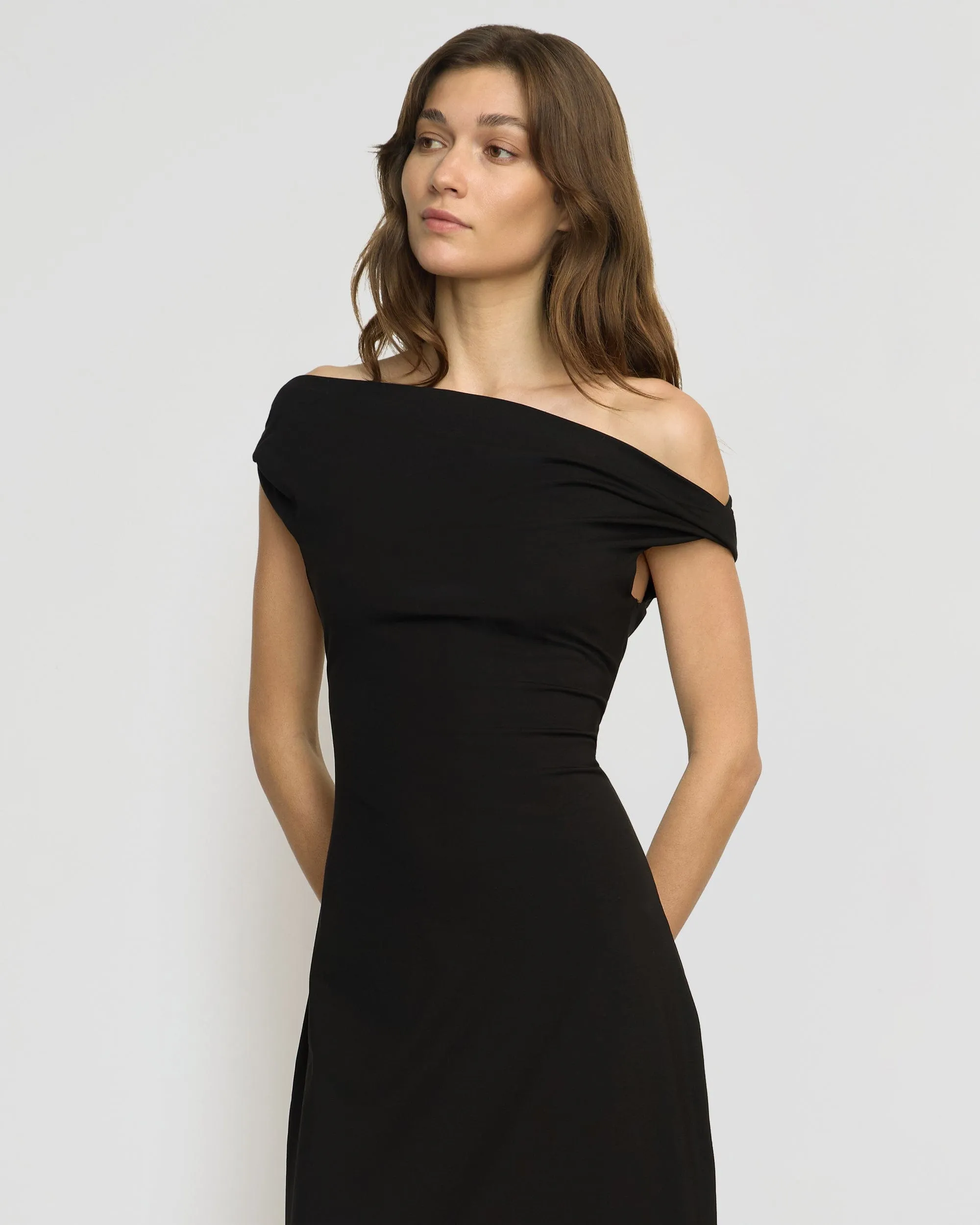 Iryna Asymmetric Off-Shoulder Dress Casual Vibe UVProtective Coating