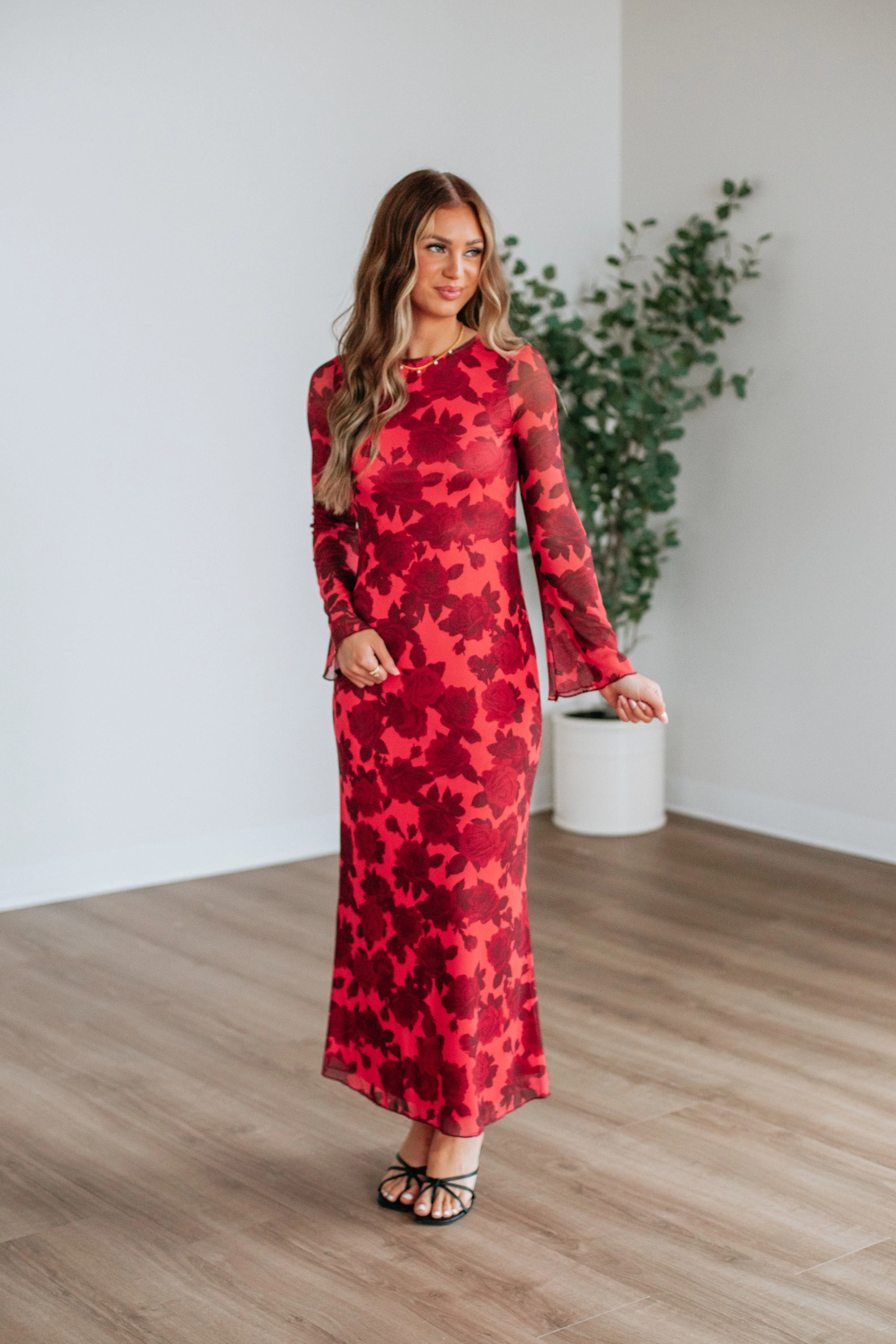 Casual yet elegant outfit Easy Step Ellys Floral Dress