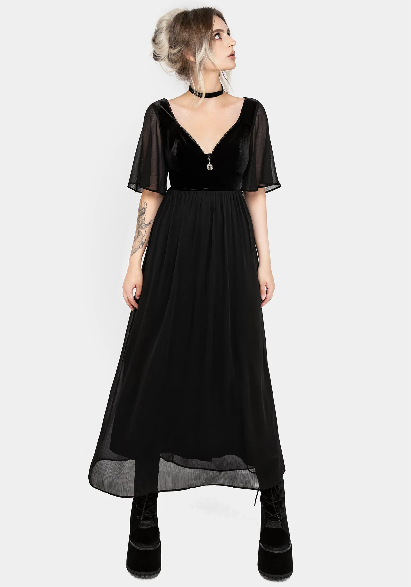 The elegant fabric of this dress offers a luxurious feel against the skin Oculist Chiffon Maxi Dress