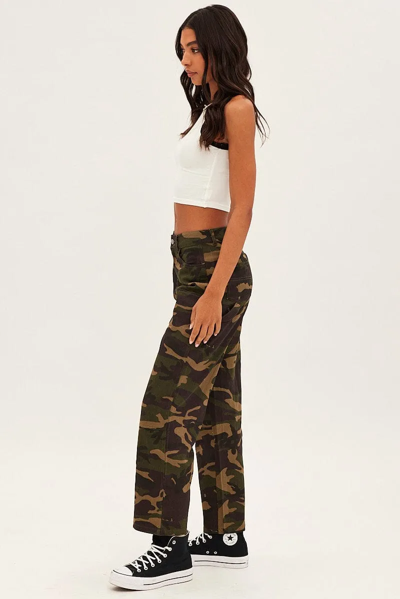 Green Camoflage Cargo Pants Relaxed Weekend Ready Outdoor Comfort Fit