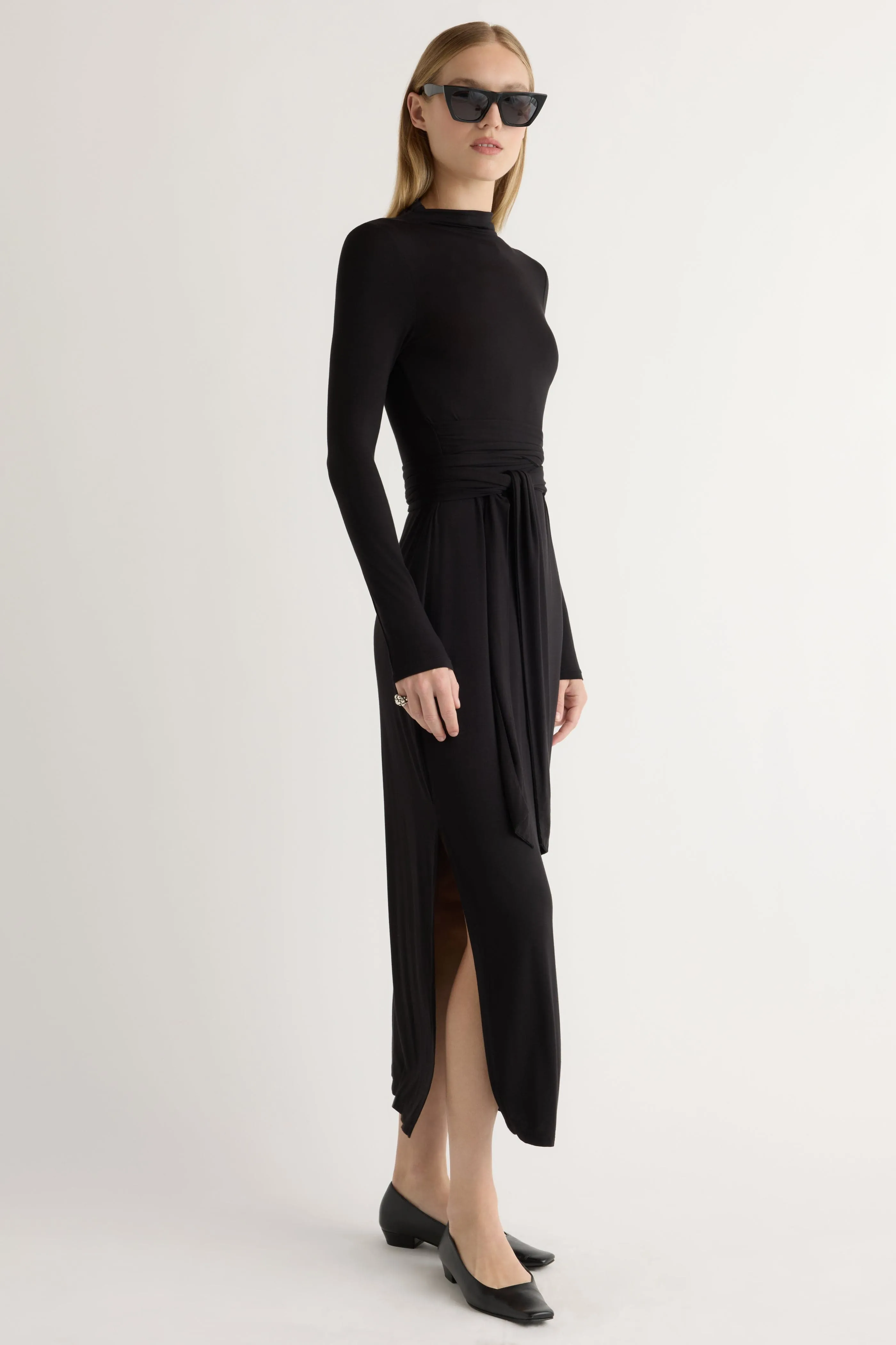 Vero Tie-Front Long-Sleeve Dress Flexible Waistband Insulated Jacket