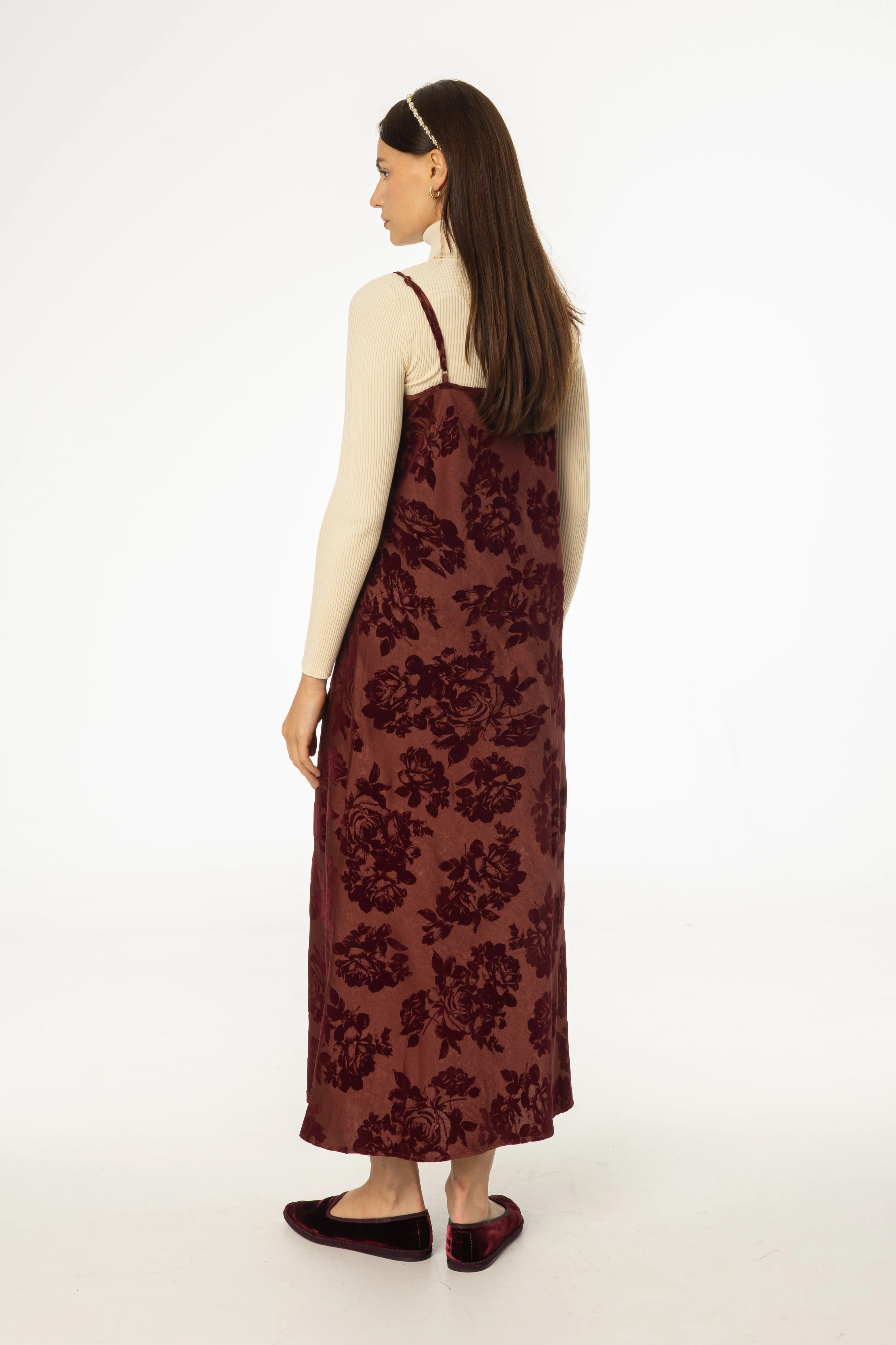 AbrasionResistant Burgundy Flower Print Velvet Slip Jumper