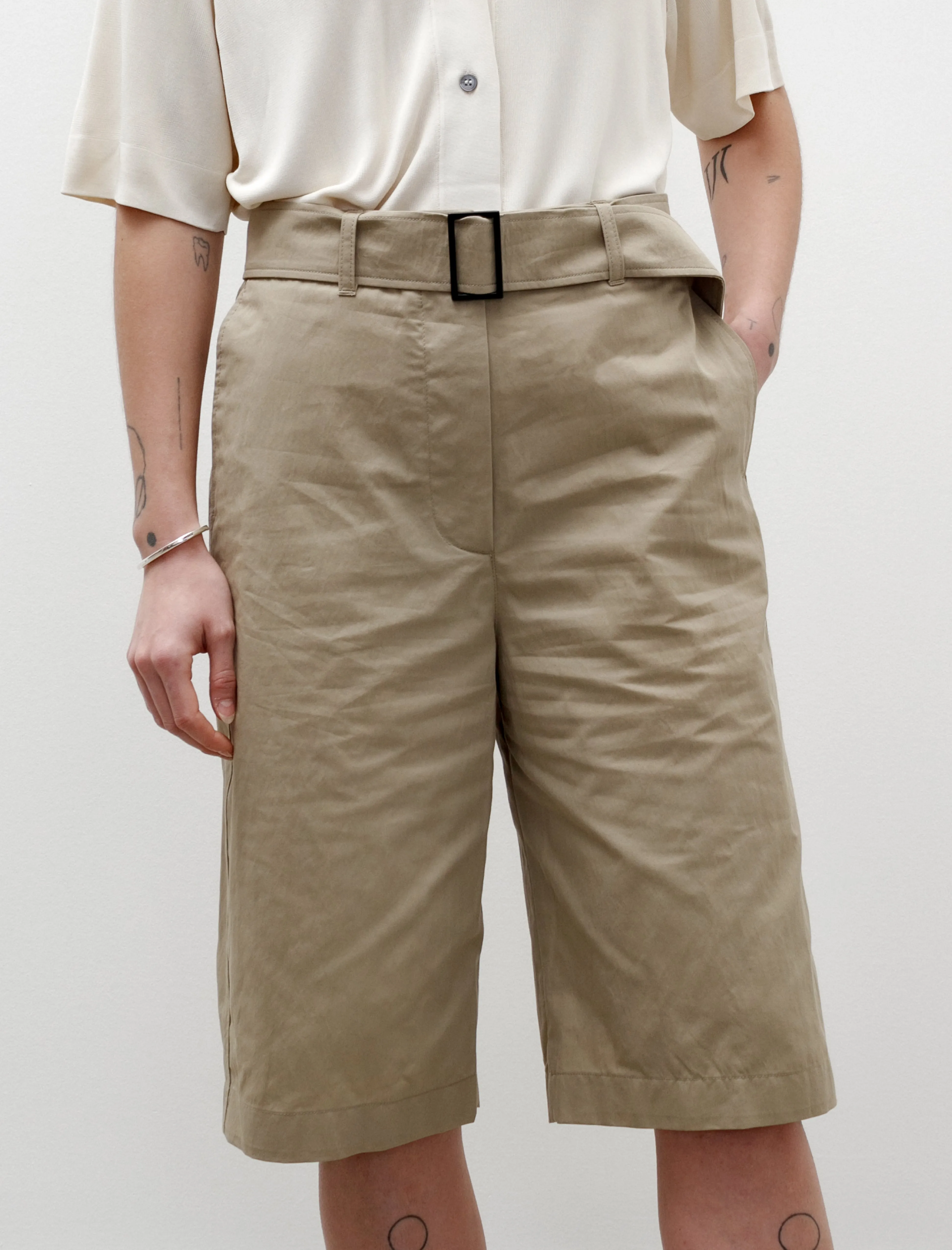 semi-formal look Calvi Shorts Cotton Corn