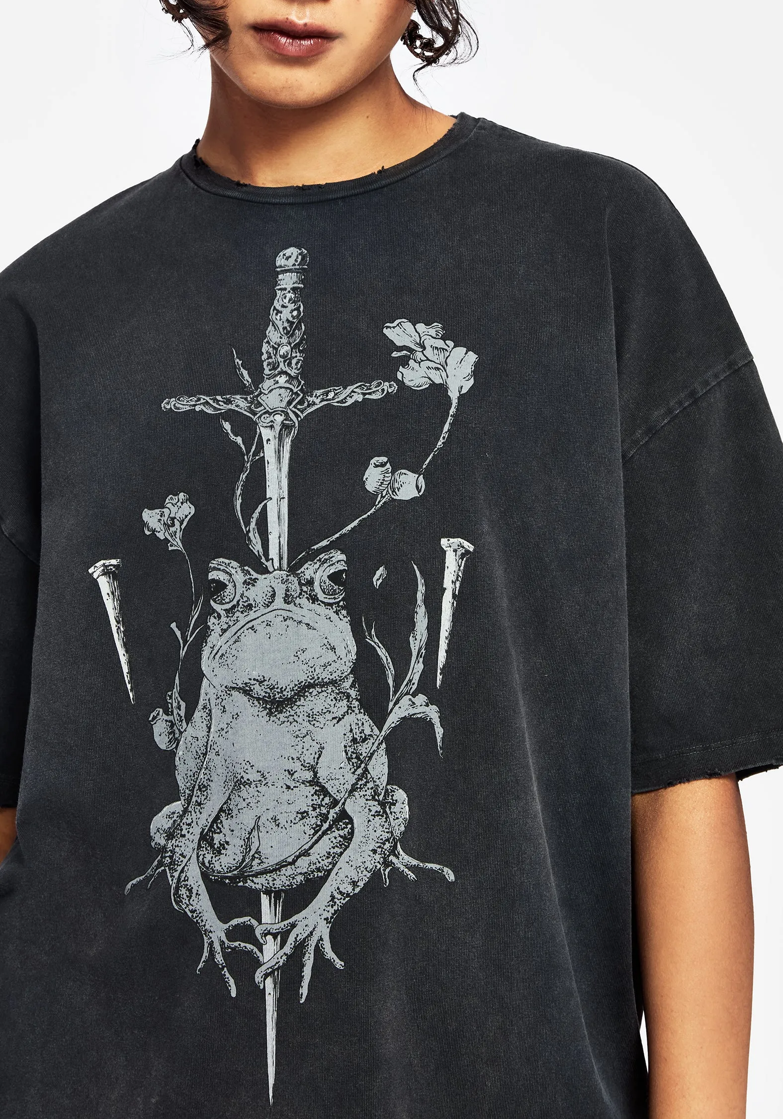 Anura Oversized Acid Wash Frog Graphic Print T-shirt Cozy Feel