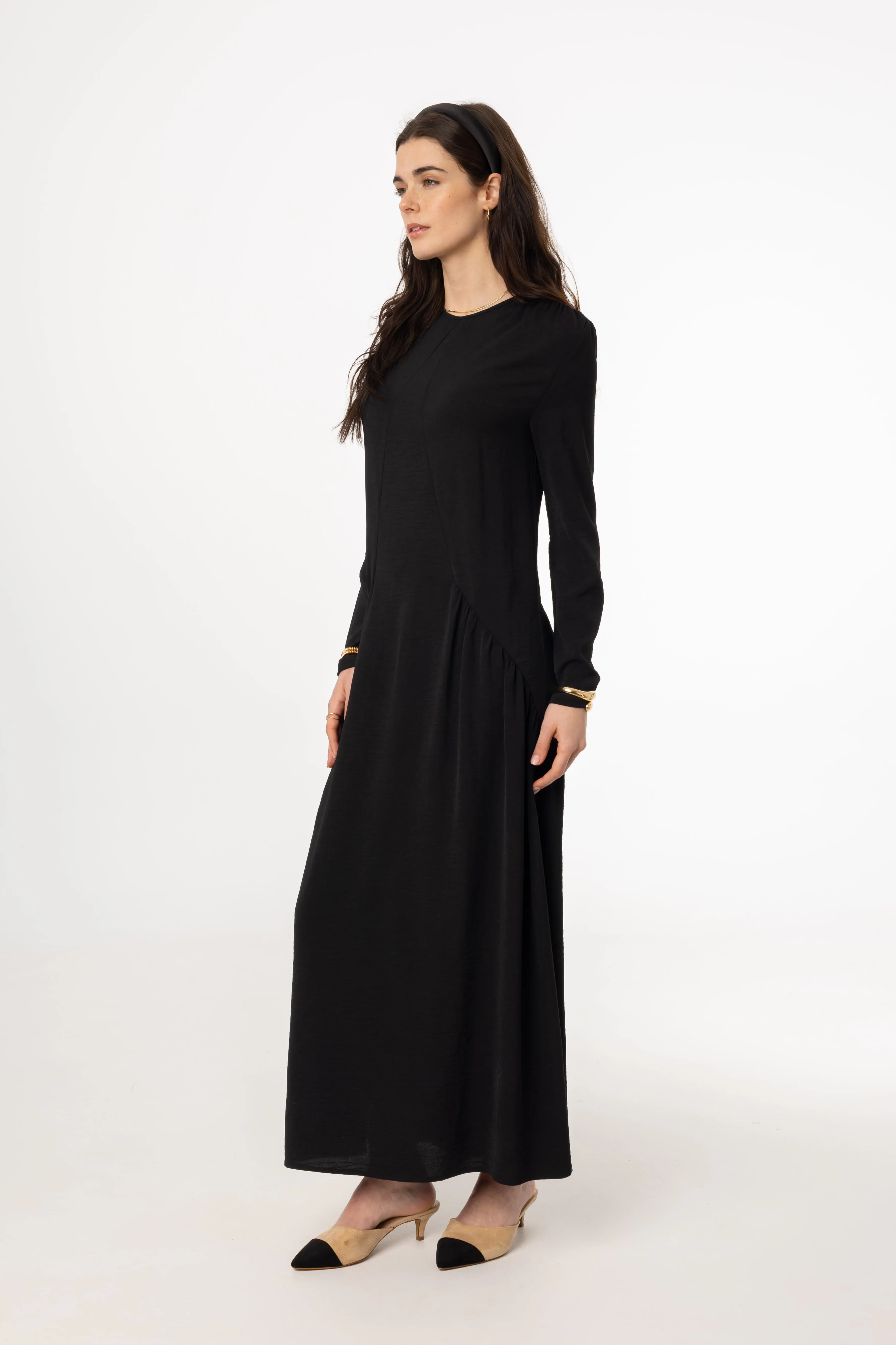 Black Detail Maxi Dress SoftLining Light Flow