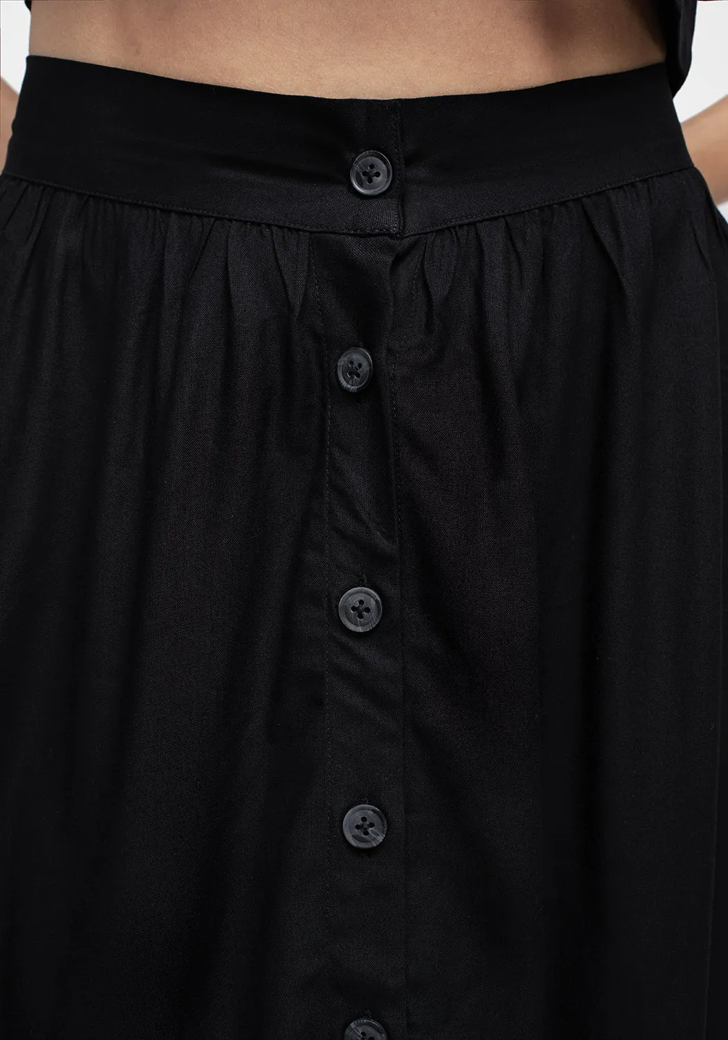 Simple Layers Eco Friendly Dye Maidenhair Button Down Midi Skirt - Midnight Black