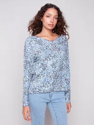 Longline Hemline Buttery Soft Fabric Printed V-Neck Knit Top - Ditsy