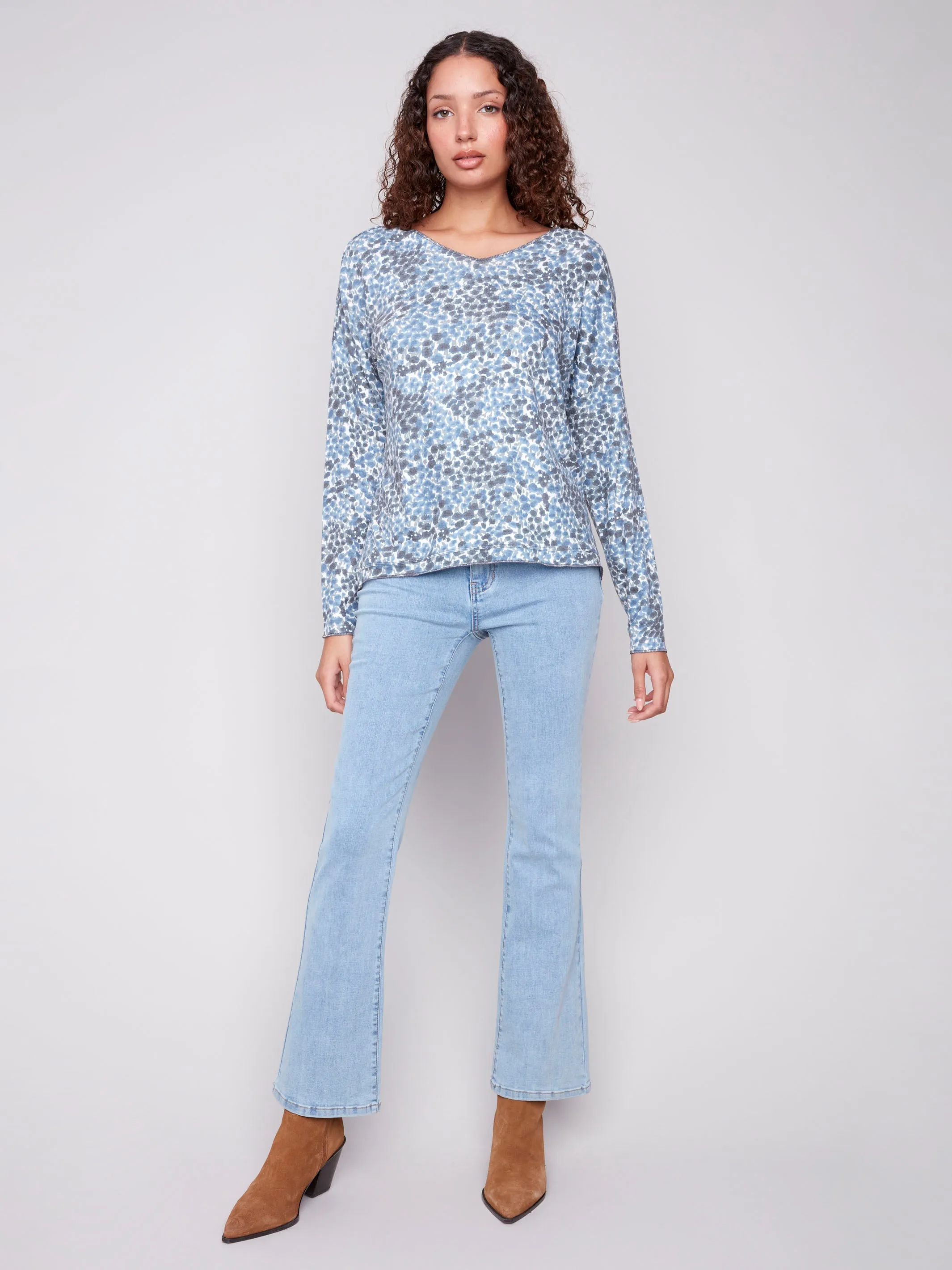 UV protected Light and Breezy Printed V-Neck Knit Top - Ditsy