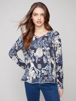 Comfy Look Relaxed Knit Printed V-Neck Sweater - Posh