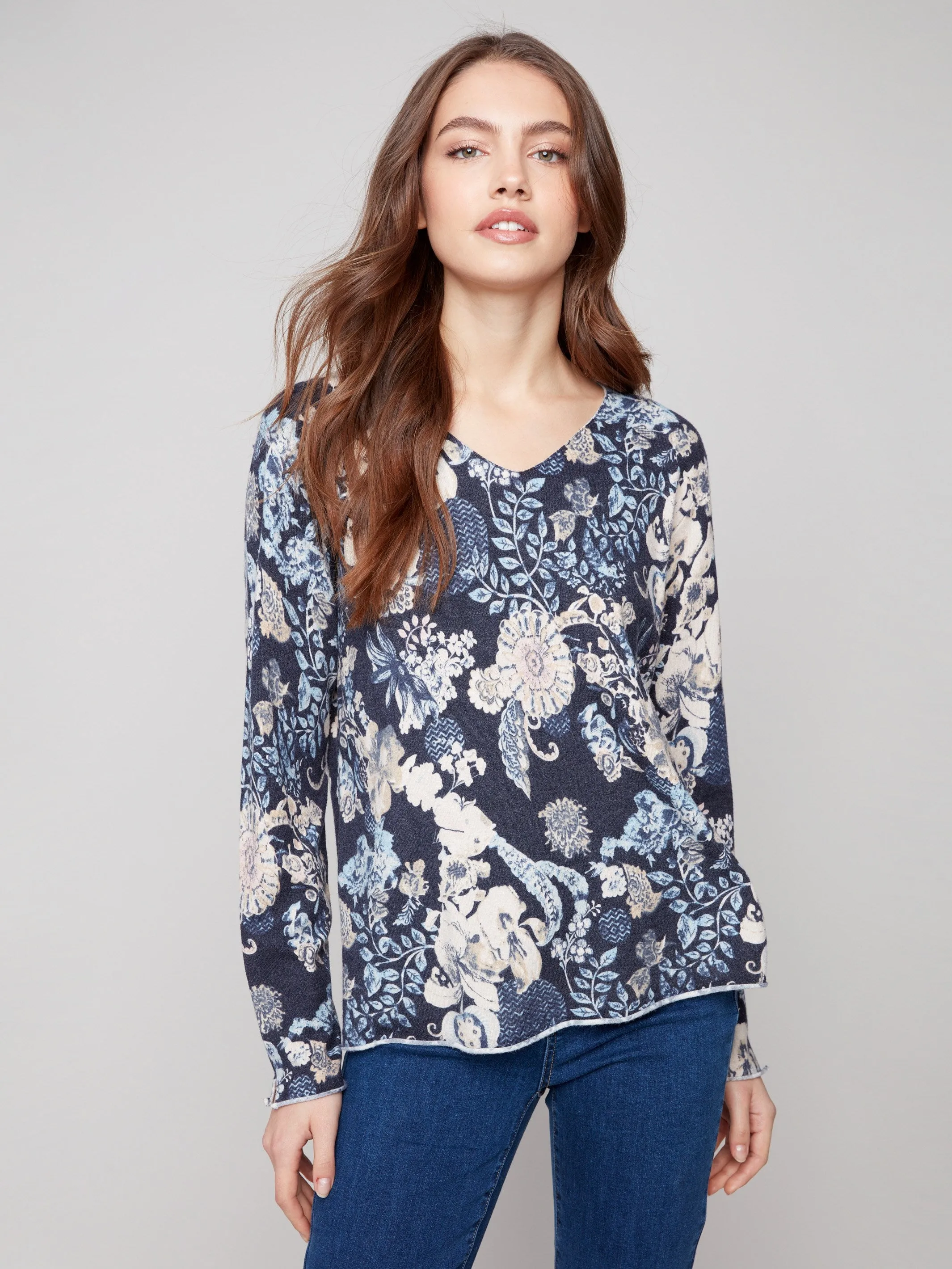 Printed V-Neck Sweater - Posh Premium Comfort