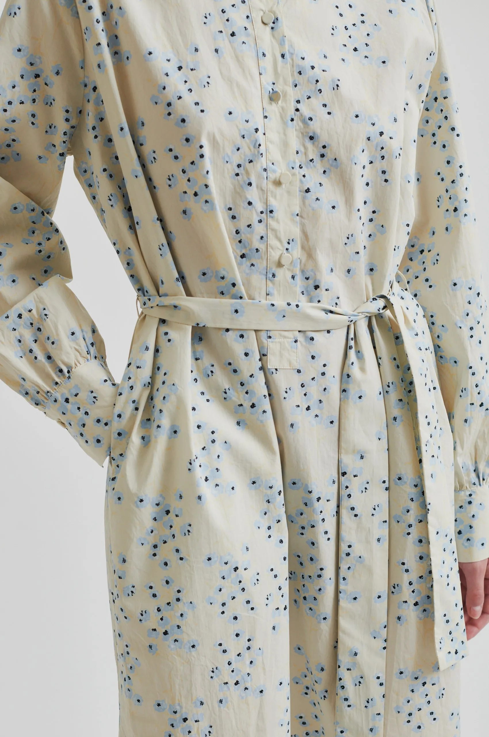 SmoothEdgeTrim Claud Midi Dress