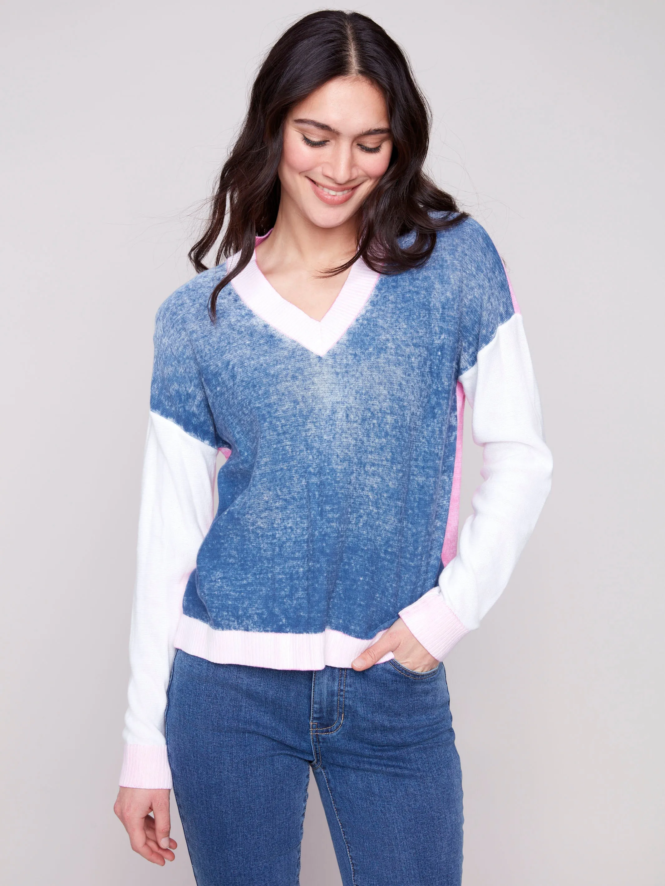 Color Block V-Neck Sweater - Denim Comfy Knitwear