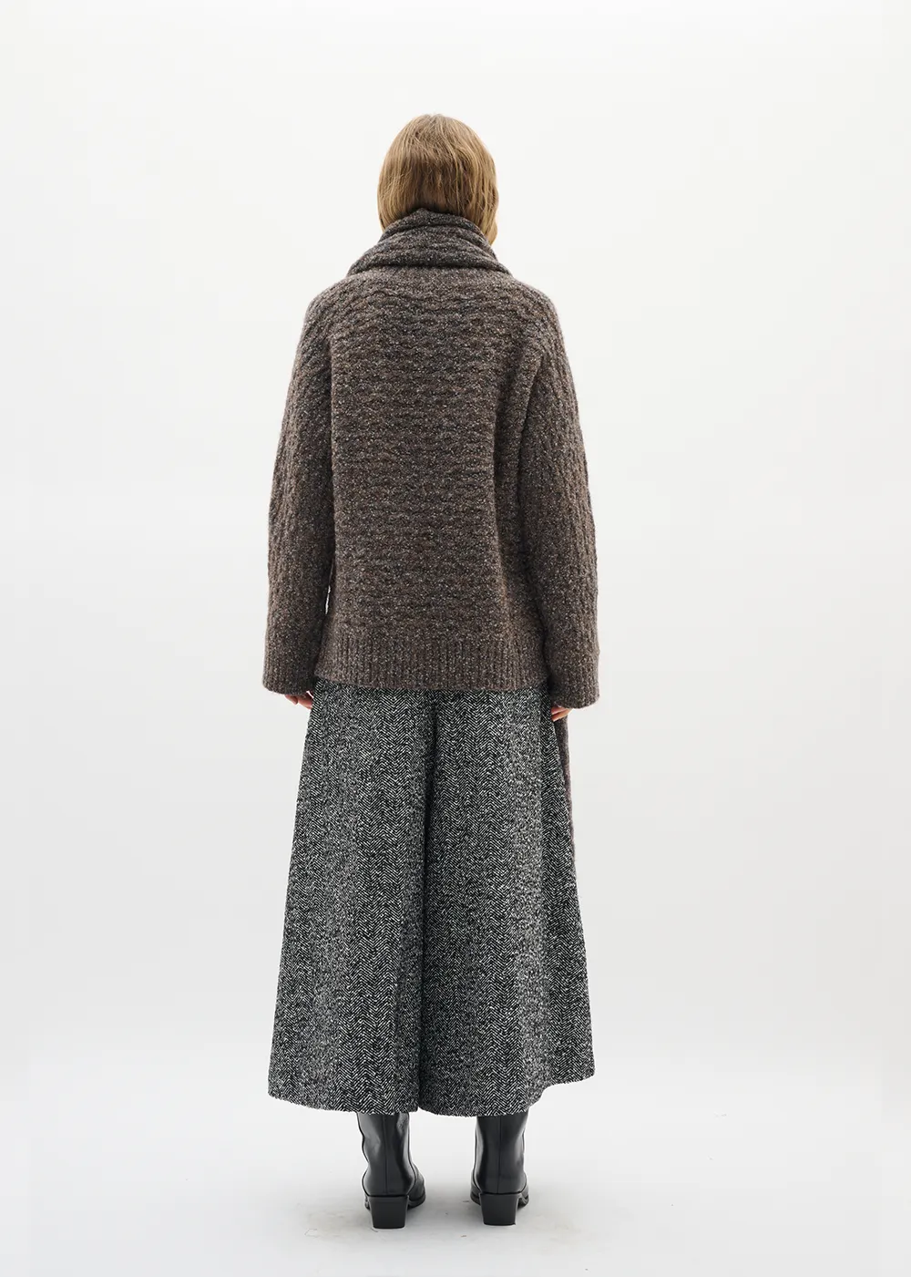 Elegant Comfort Seasonal Must-Have Graia Sweater