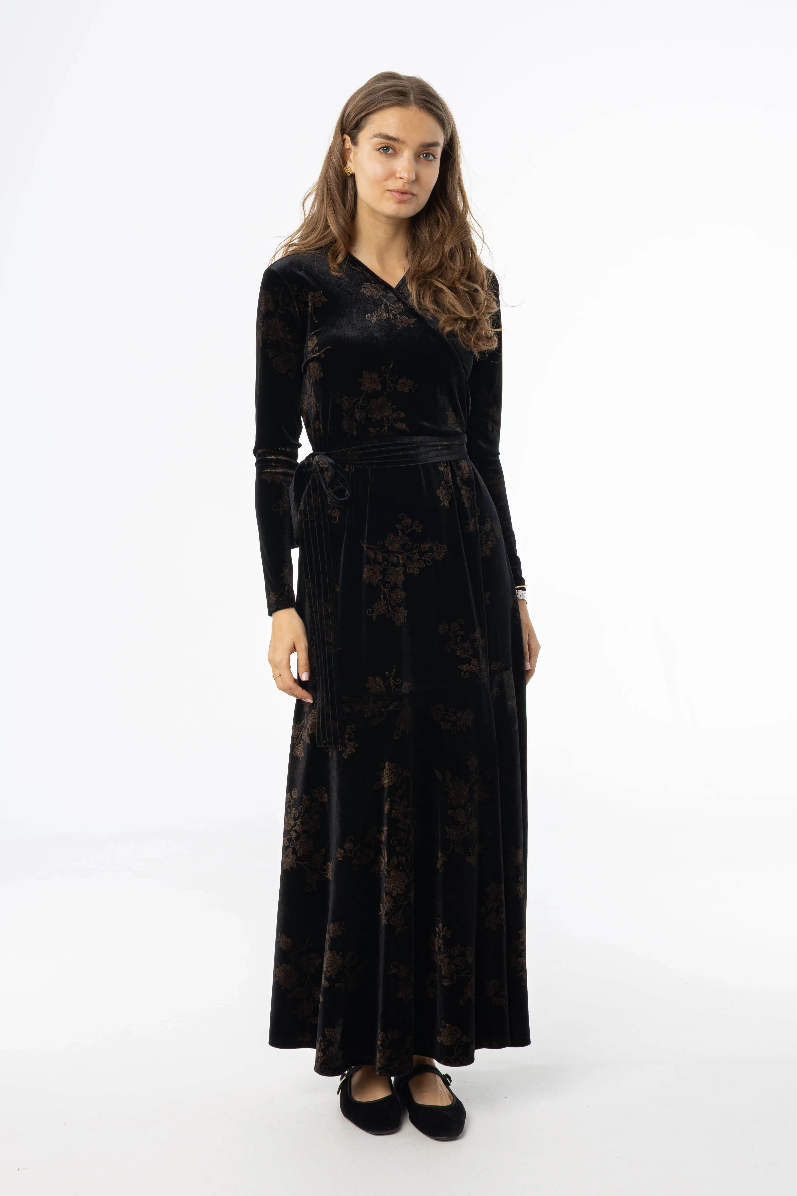 WaterRepellentCoating Stretch Fabric Black & Brown Printed Velour Wrap Dress