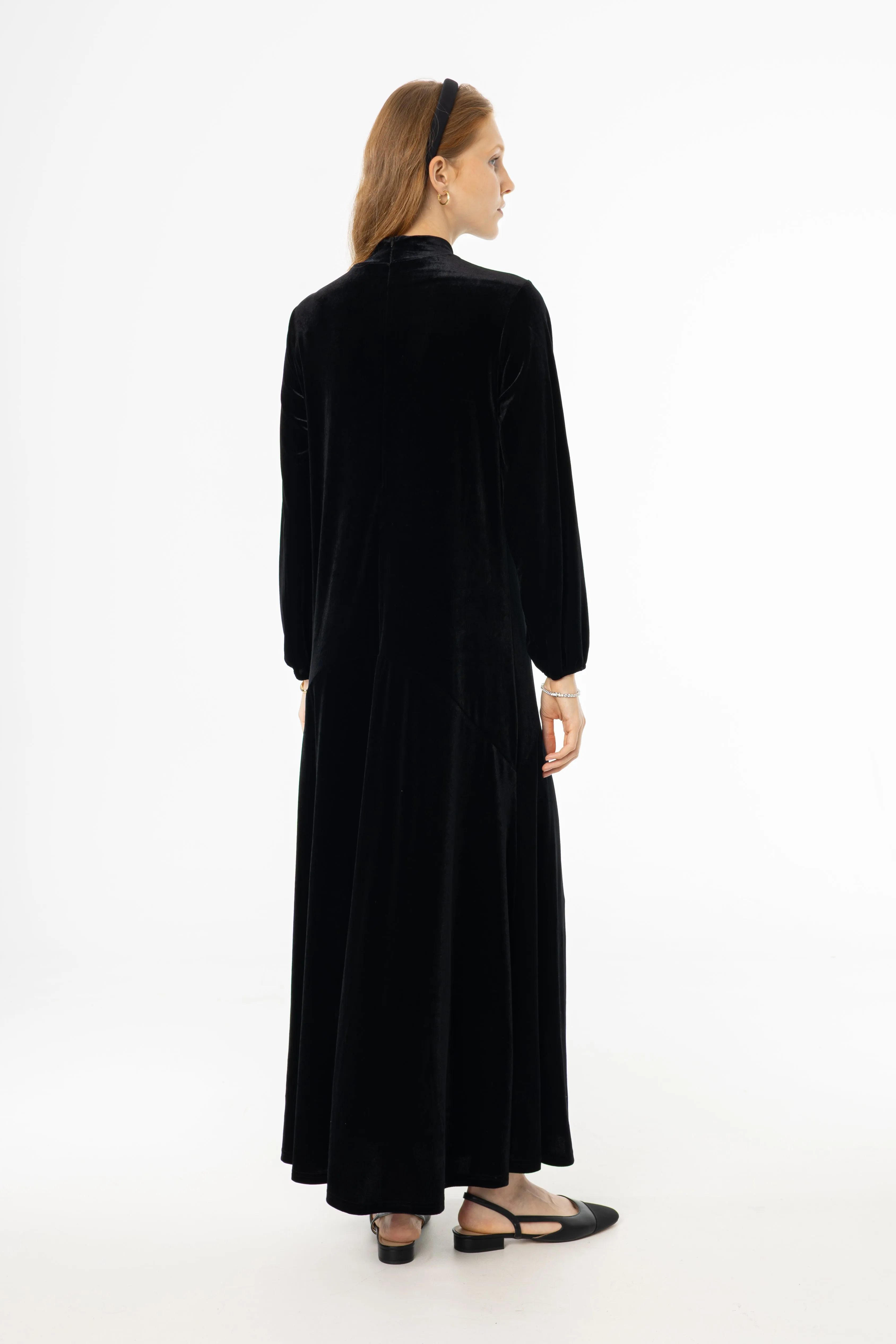 GridTexture Black Flared Hem Velvet Maxi Dress