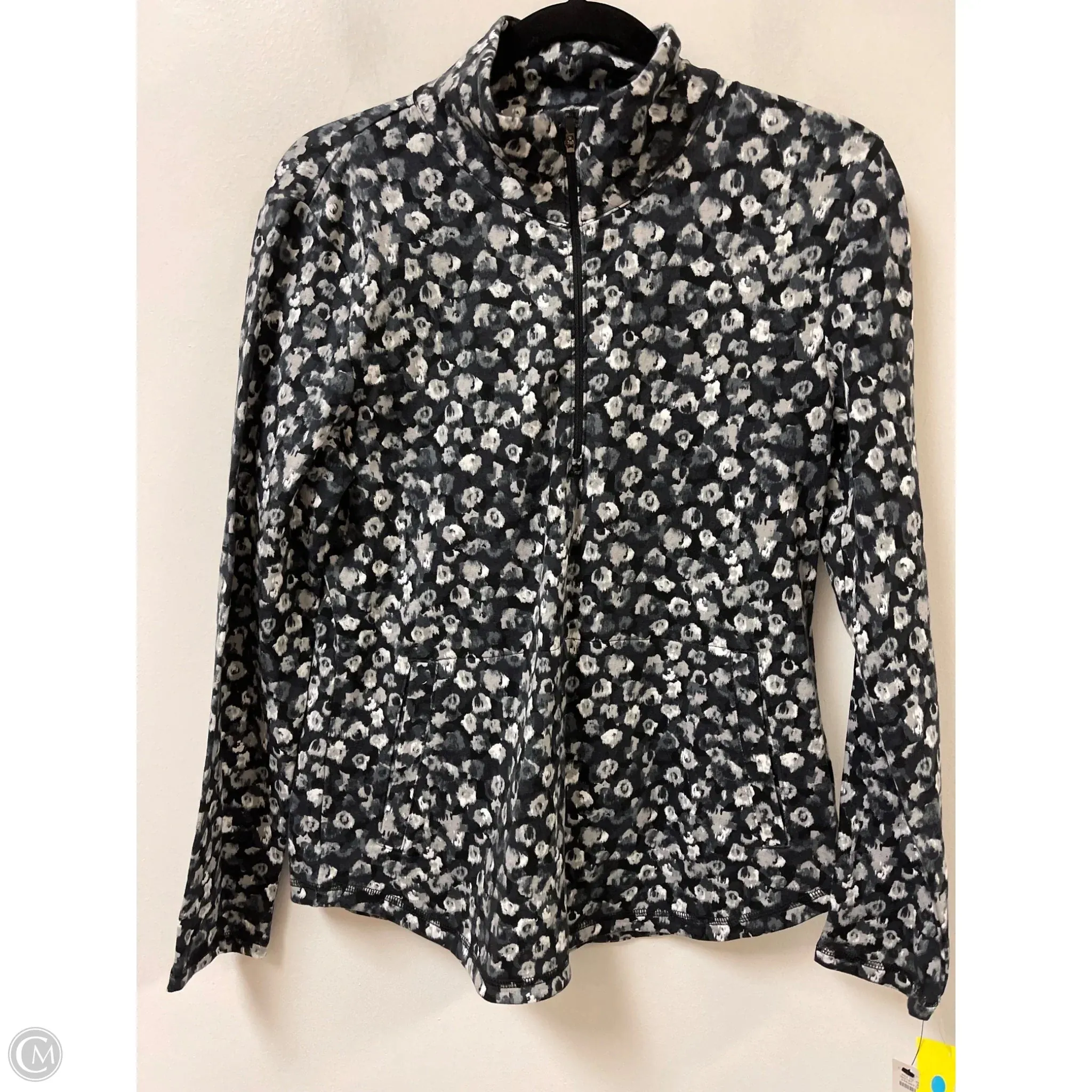 FrictionResistant WaterRepellentSurface Sweatshirt Collar By Talbots In Black & Grey, Size: S