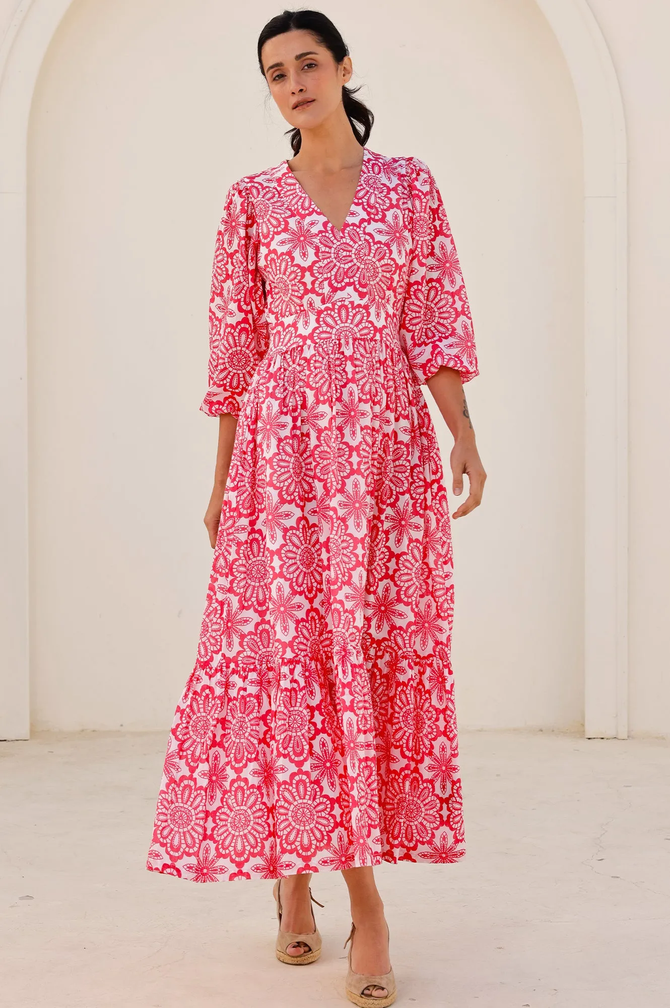 Knot Glow Night Breeze Annie Maxi Organic Cotton Dress | Lace Floral White/Pink