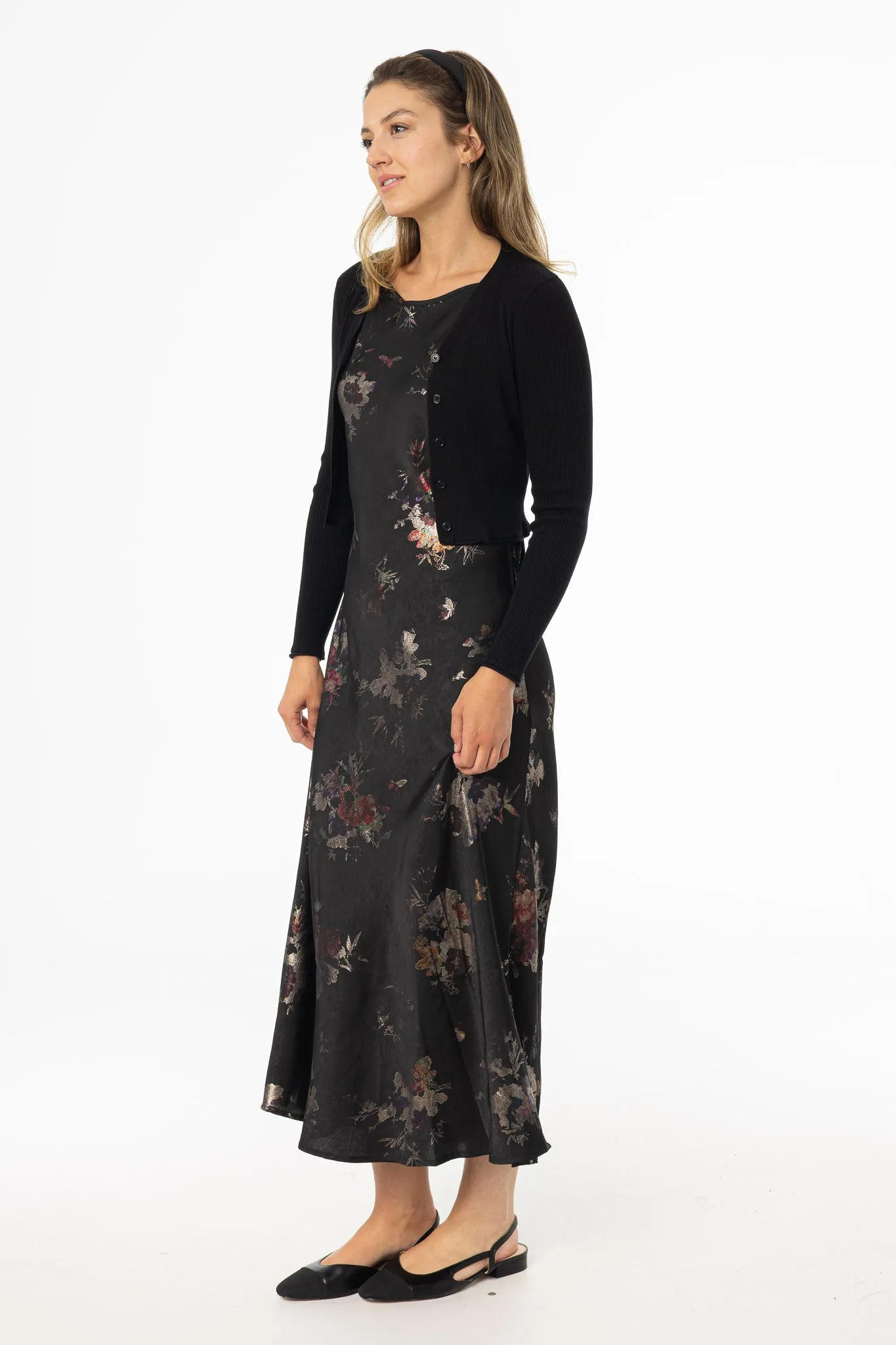 ShapeRetentionCloth Metallic Floral Printed Slip Jumper