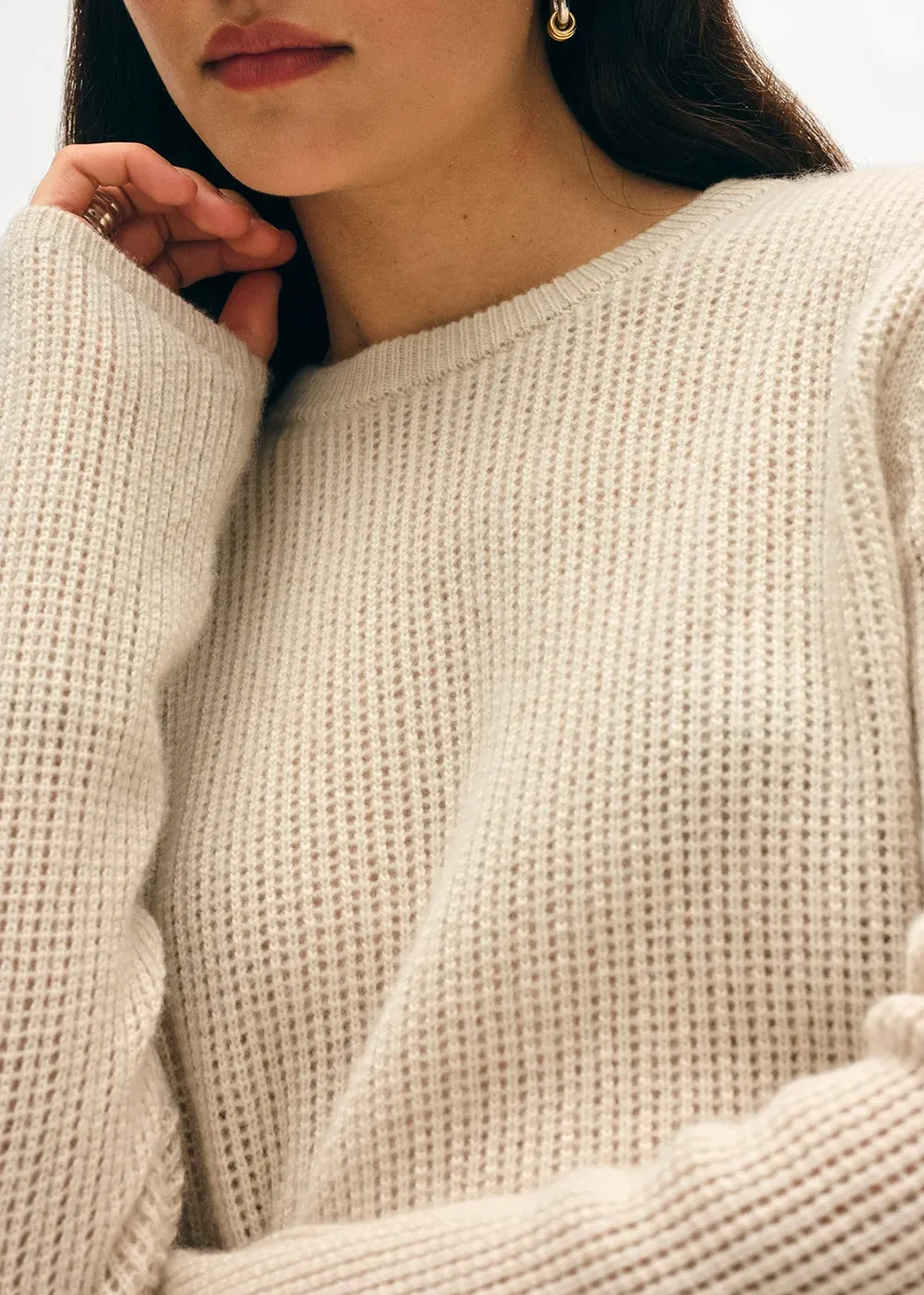 Cashmere Waffle Mesh Crew Sweater Fashionable knitwear
