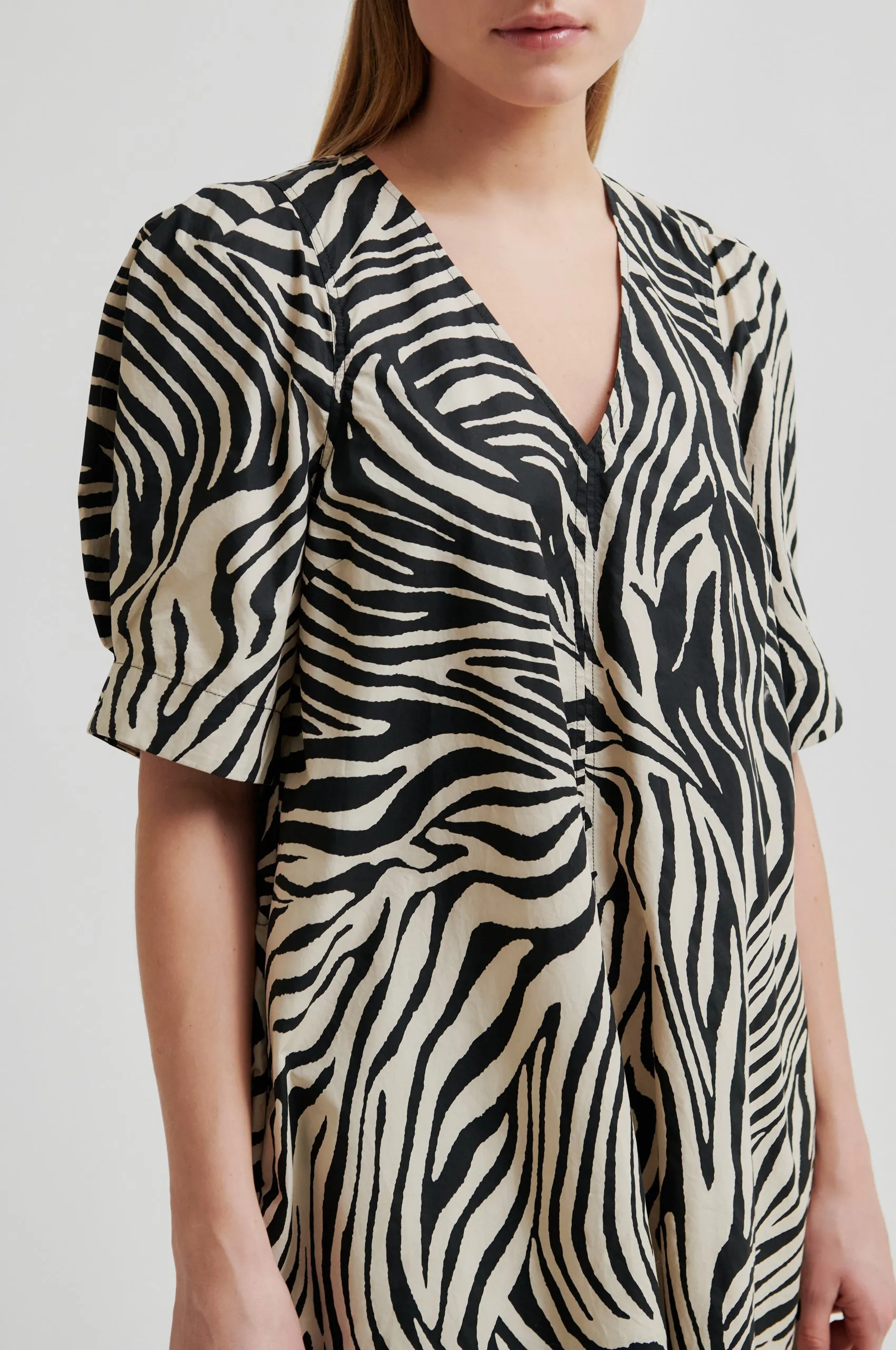 SmoothEdging WearResistantHem Pranni Dress