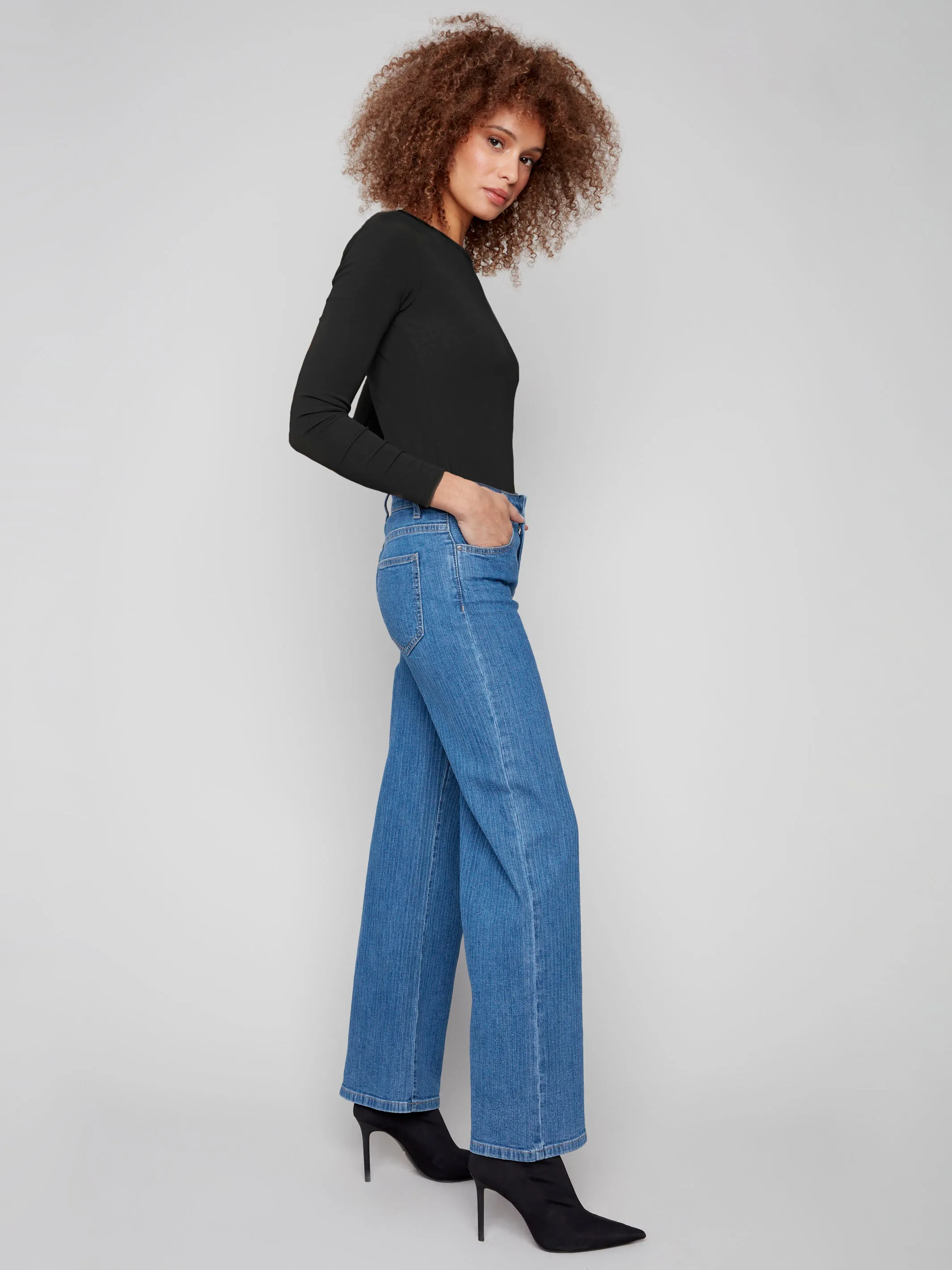 Wide Leg Corduroy Jeans - Stripes Active Outfit