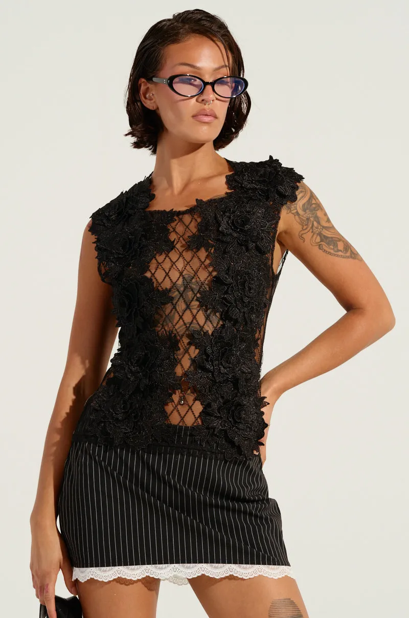 Safe Elastic Free Comfort Trim LOTS TO GIVE TOP