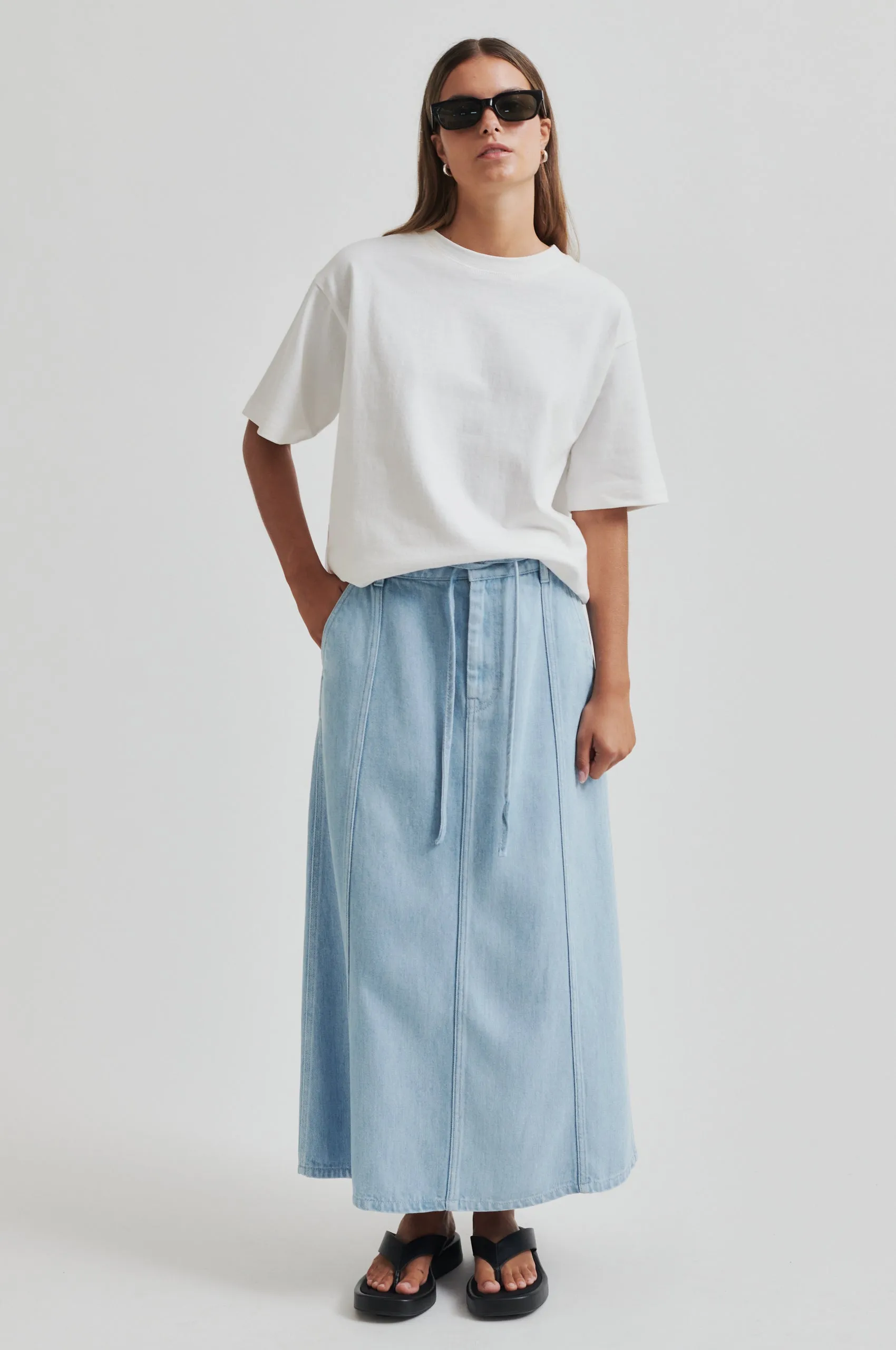 Irvin Denim Skirt MultiPocketDesign Modern Boots