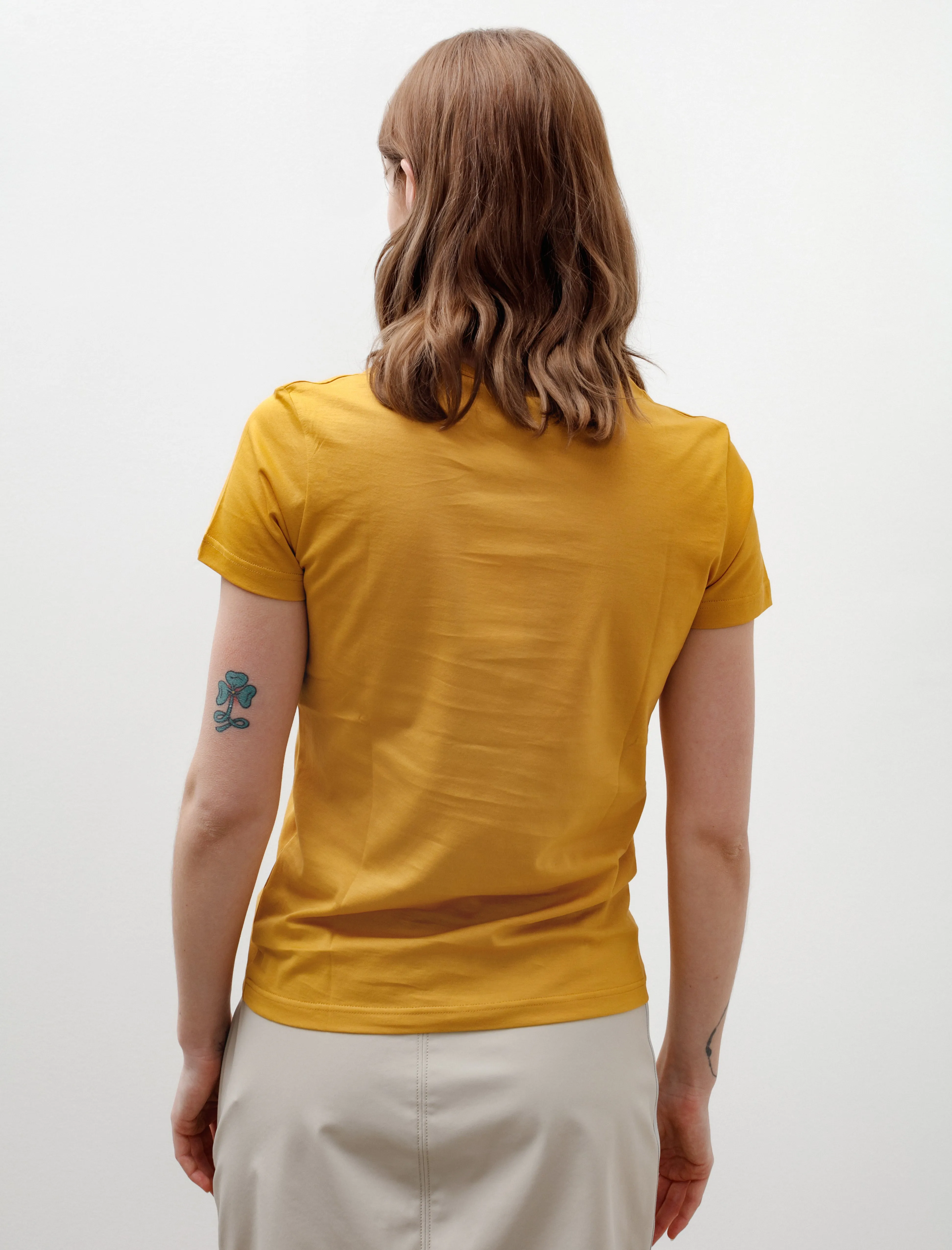 Crewneck T-Shirt Cider clean look