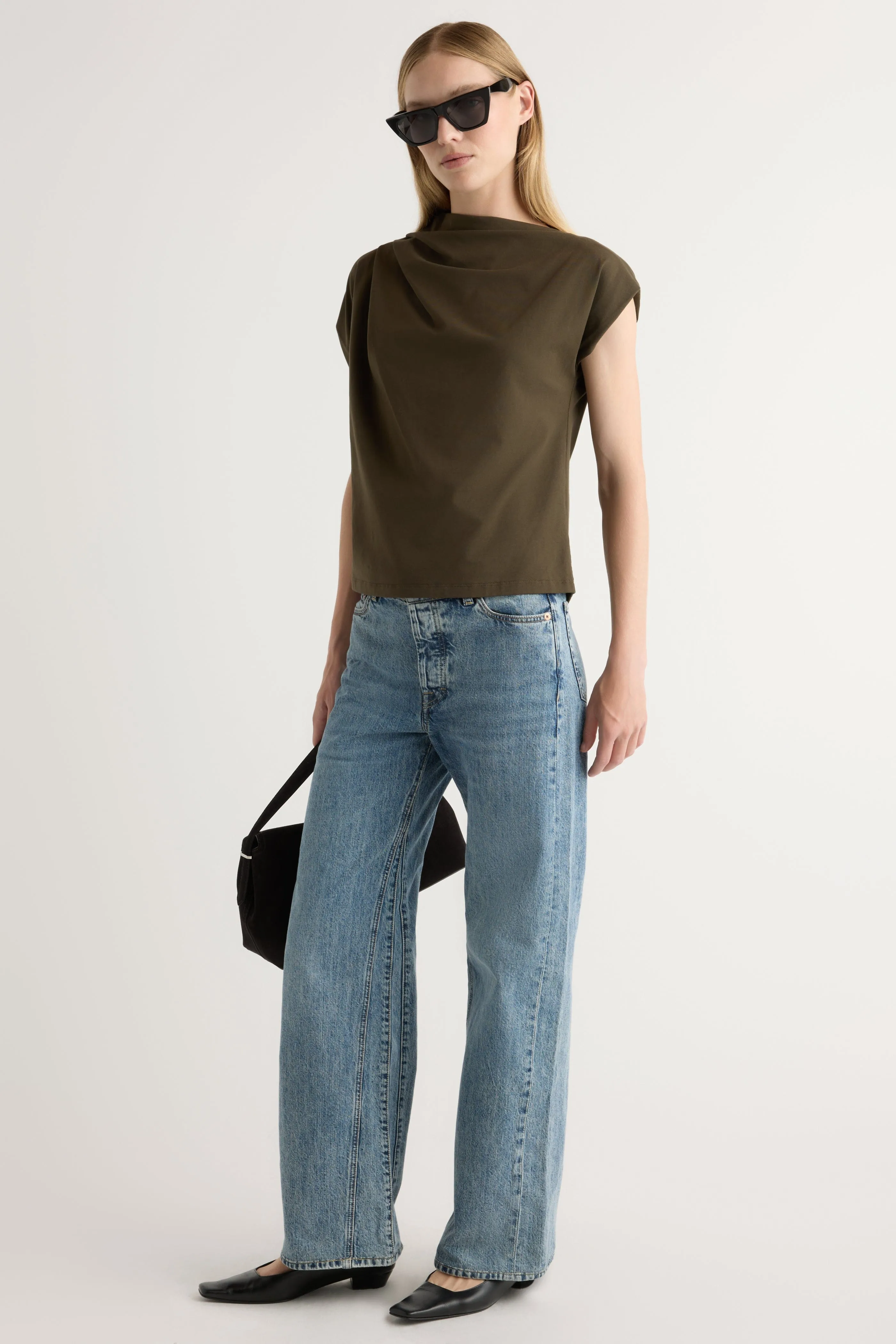 Flexible Neckband Kenny Asymmetric-Neck Tee