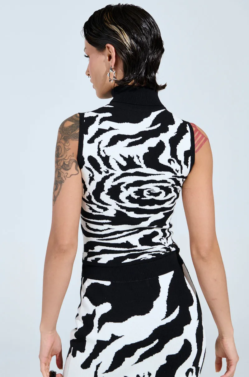low - efficiency operation gas storage ROSEY MOCK NECK KNIT TOP