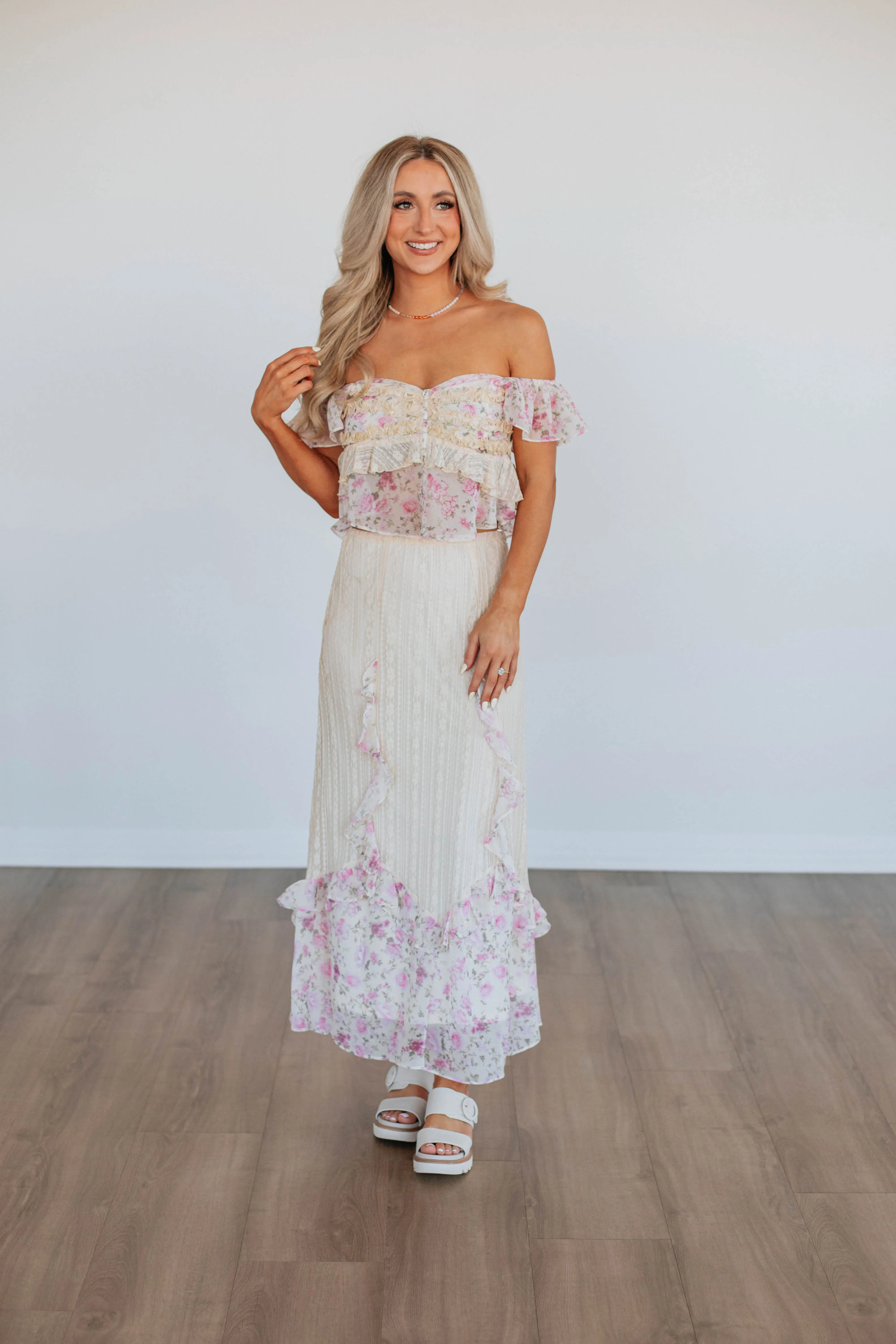 City Tones Lilit Floral Skirt