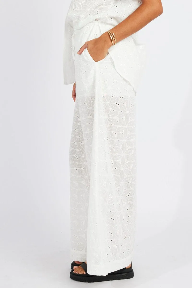 Anti Chafe Lining Freedom Motion White Wide Leg Pants Mid Rise Eyelet