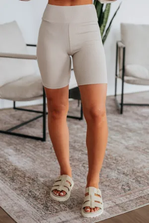 laid-back style Kaylor Biker Shorts - Beige