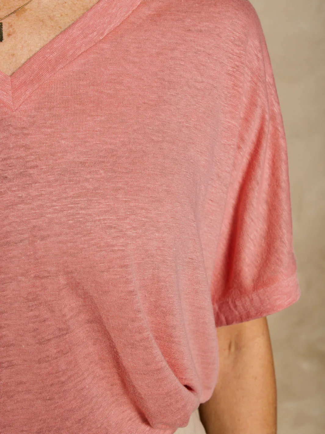 Travel Essential Trendy Wear Iris Jersey T-Shirt Dusty Coral
