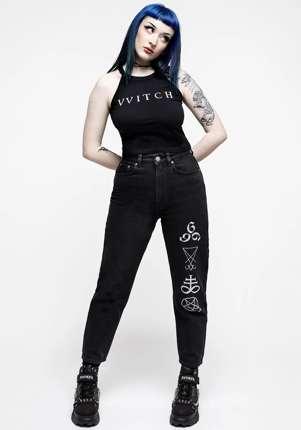 Infernal Mom Jean Fast Match