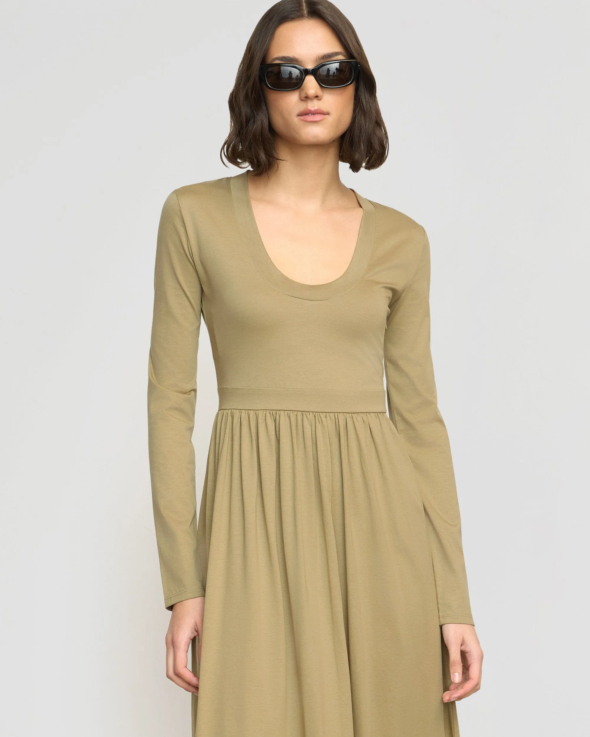 Cherie U-Neck Jersey Dress Cold Weather Wear FrictionResistantEdges