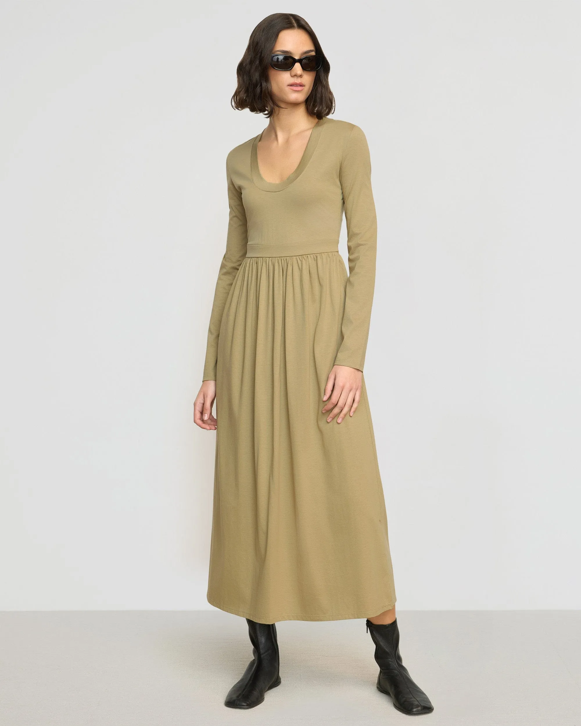 Cherie U-Neck Jersey Dress Fairy Touch MoistureWickingMaterial