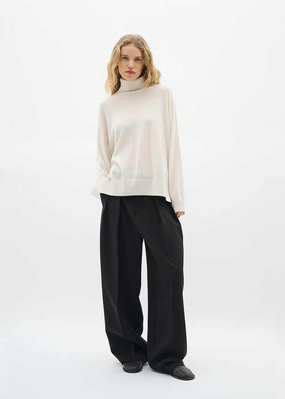 Low Impact Production Gito Turtleneck Sweater