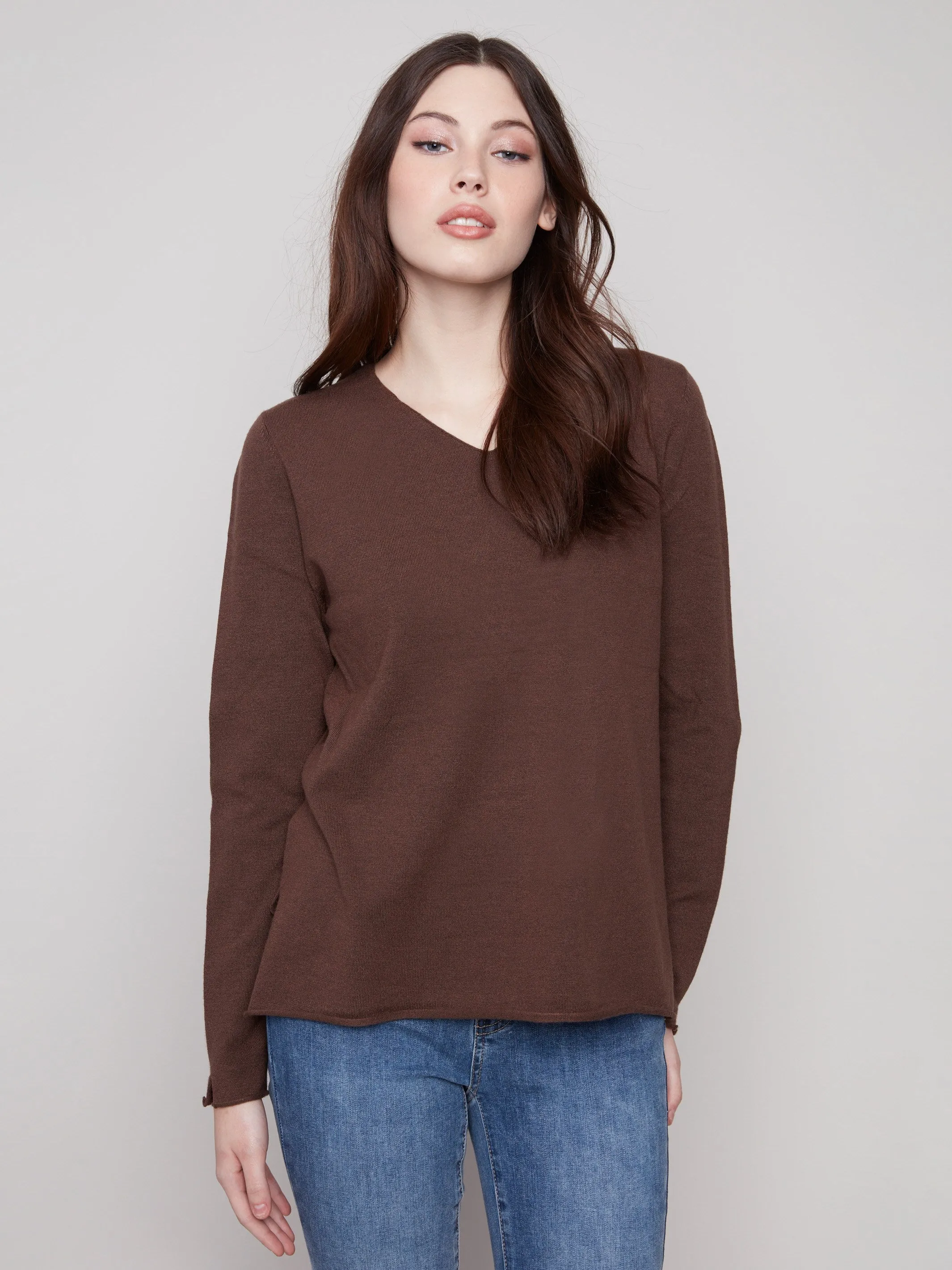 ZeroIrritationLabels Basic V-Neck Sweater - Heather Mocha