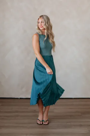Eliana Midi Dress Flower Scent Modern Grace