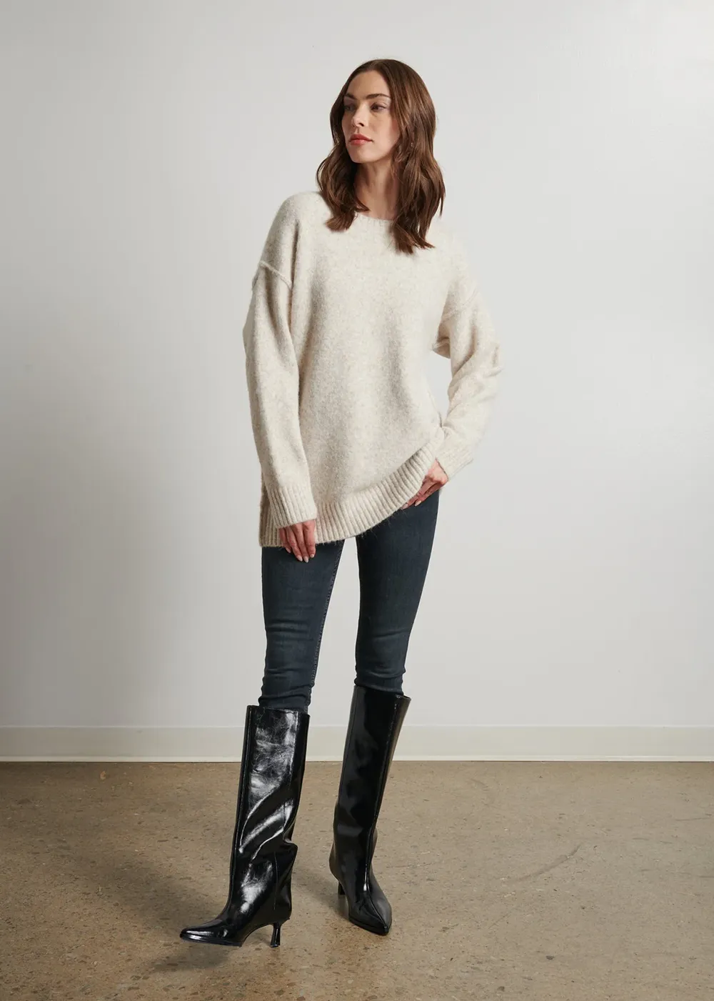 Fashionable Layering Alice Crewneck Sweater
