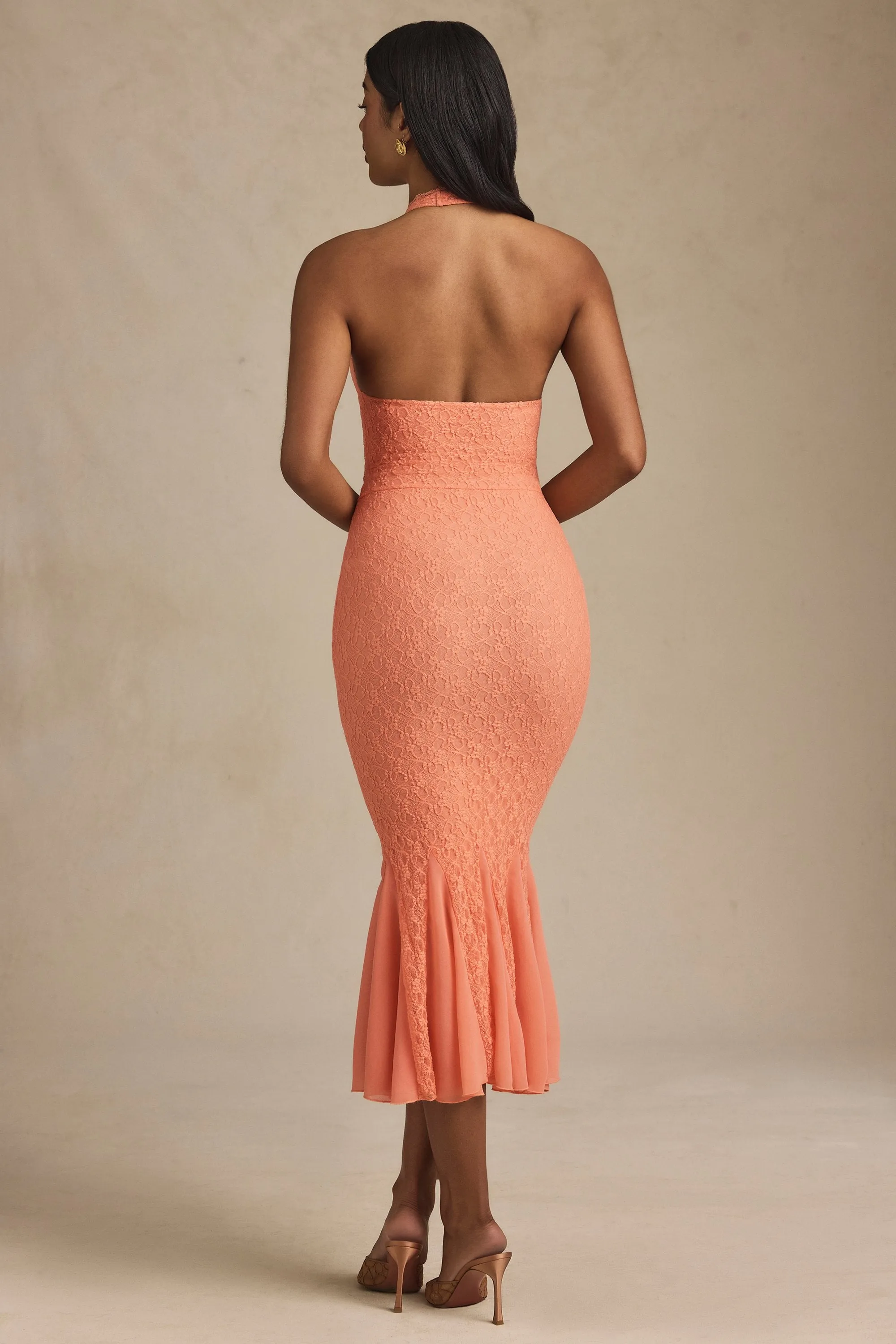 Dynamic Glow VersatileStyle Halterneck Corset Lace Midaxi Dress in Peach