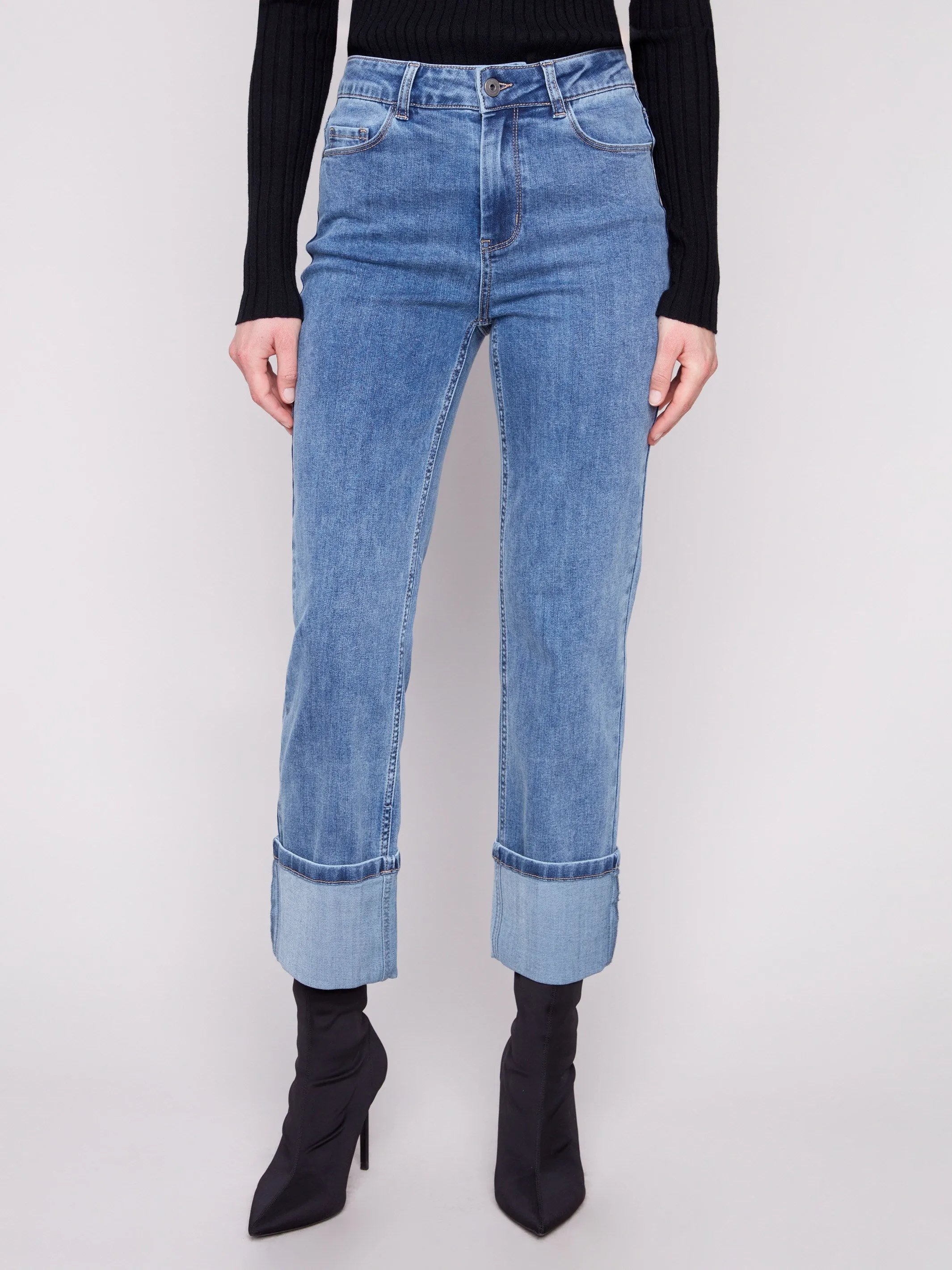 City Walk Bold Look Outfit Mix Wide Cuff Straight Leg Jeans - Medium Blue