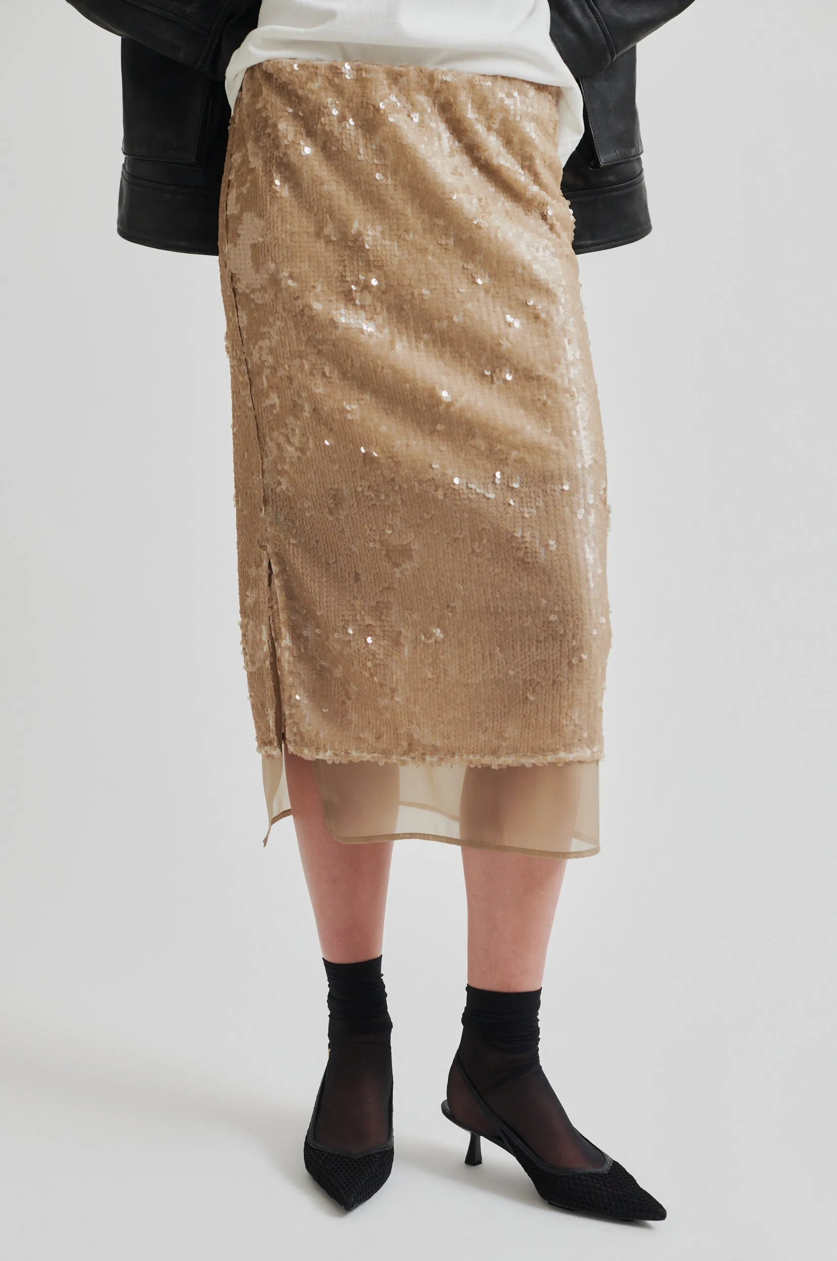 Cebelle Skirt Trust Glow