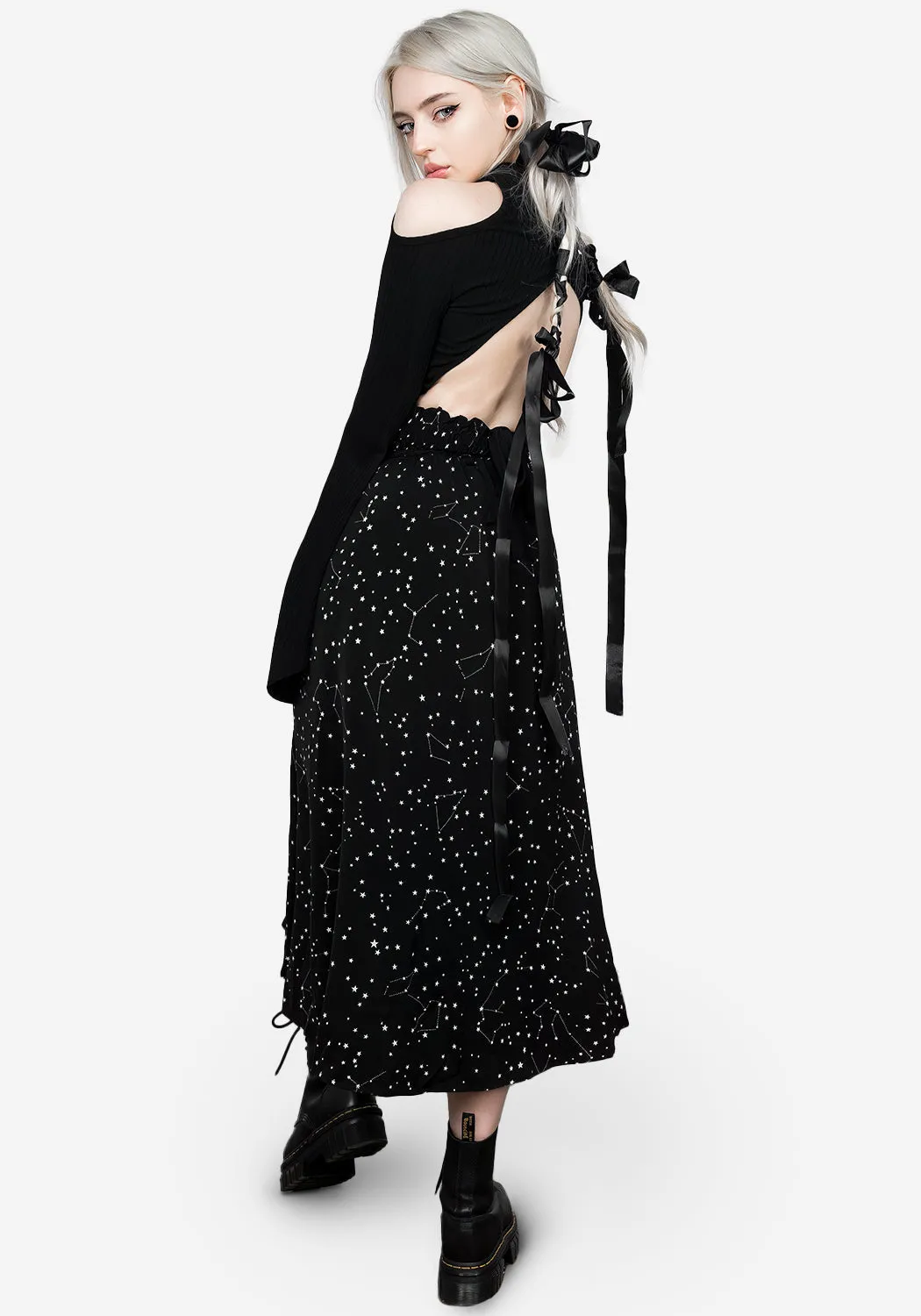 Outfit Mix Modern Chic Celestial Midaxi Skirt