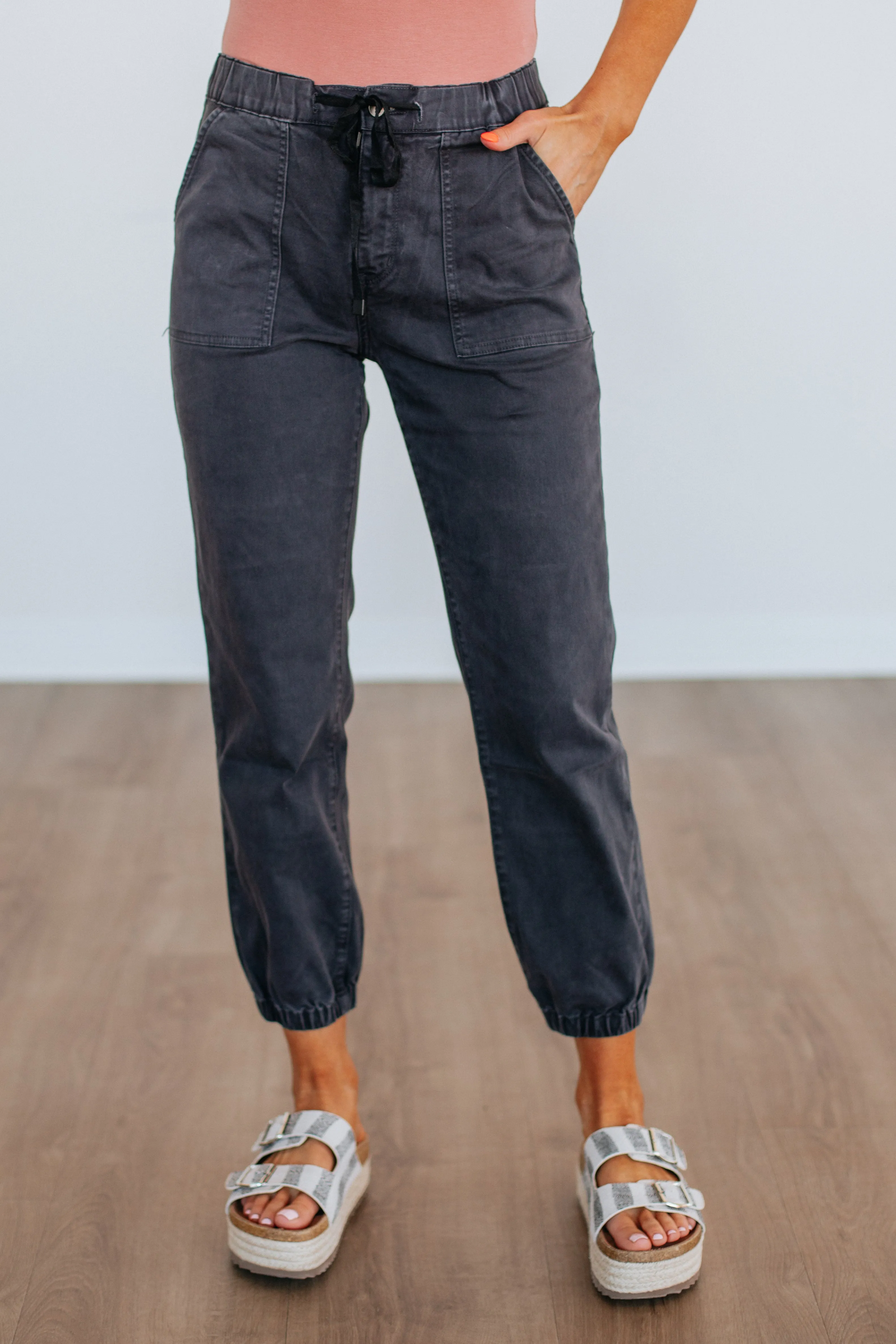 GridTexture Drea Mica Joggers - Vintage Black